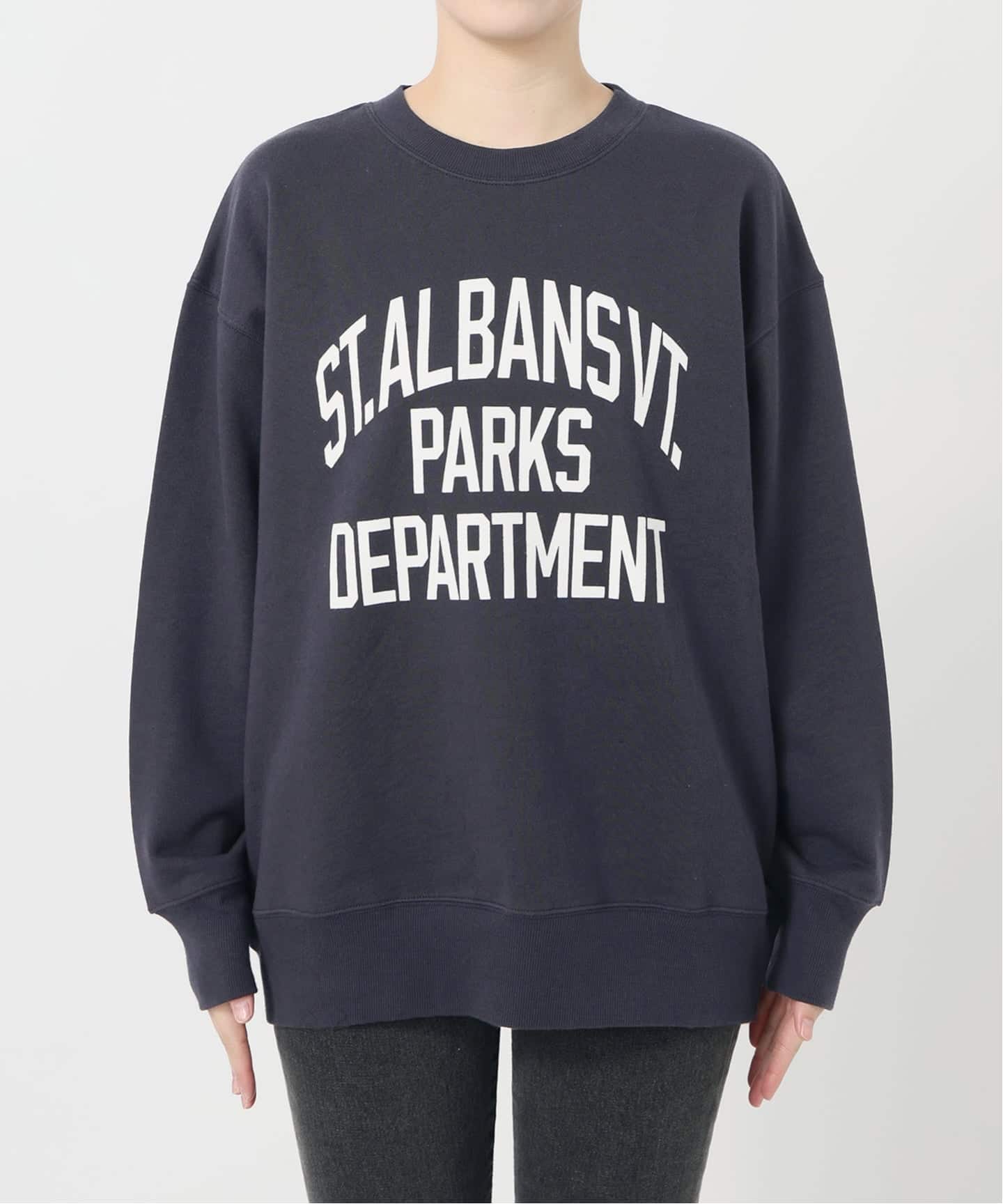 ジャーナルスタンダードレリューム ST.ALBANS ロゴ スウェット ネイビー WEB限定追加》ST.ALBANSロゴスウェット（スウェット）｜JOURNAL