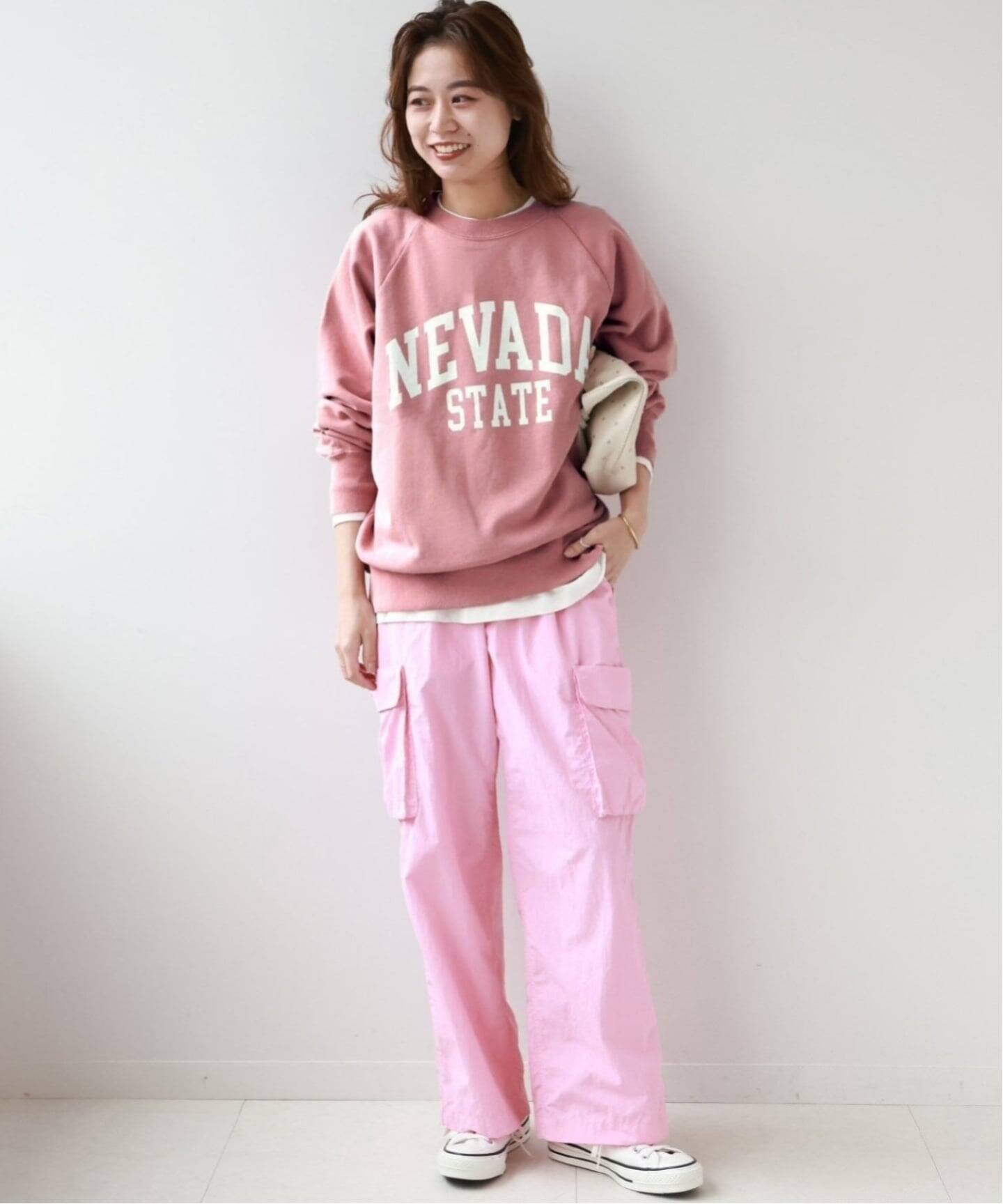 タグ付き新品　NEVADAロゴスウェット　ピンク WEB限定追加2》NEVADAロゴスウェット（スウェット）｜JOURNAL STANDARD
