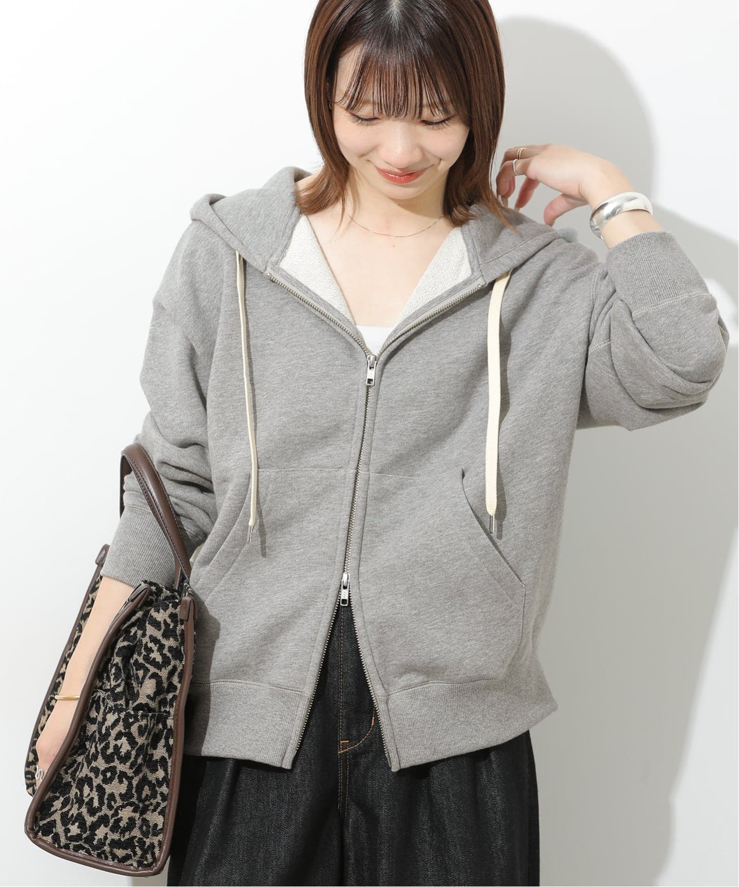 予約》刺繍ロゴフーディー（パーカー）｜JOURNAL STANDARD relume