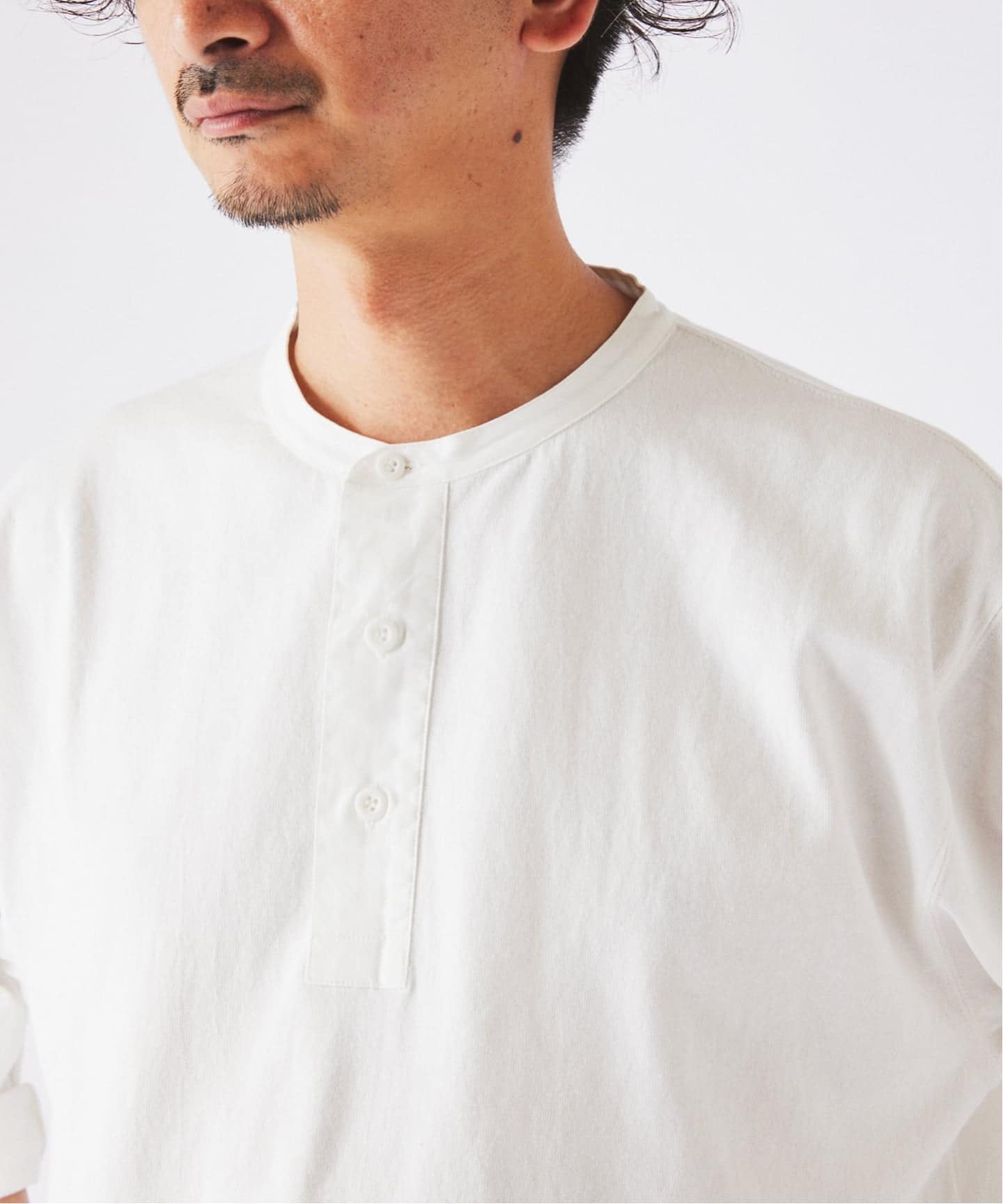 スリーピング ヘンリーネック ロングスリーブ（Tシャツ／カットソー