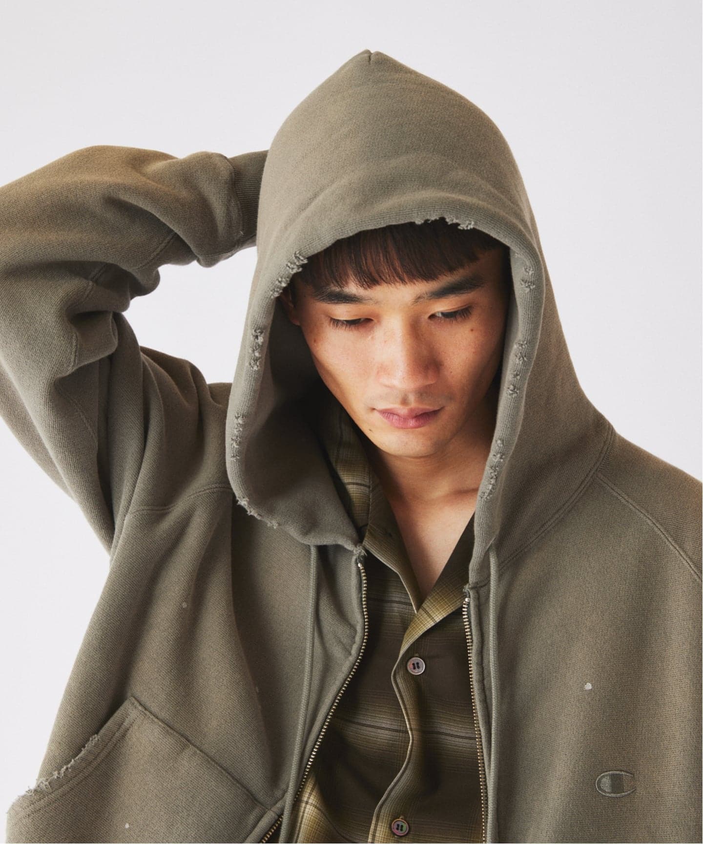 予約》CHAMPION / チャンピオン 別注 R/W オーバーダイ ジップパーカー