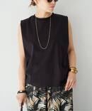 Smooth Tuck Tシャツ