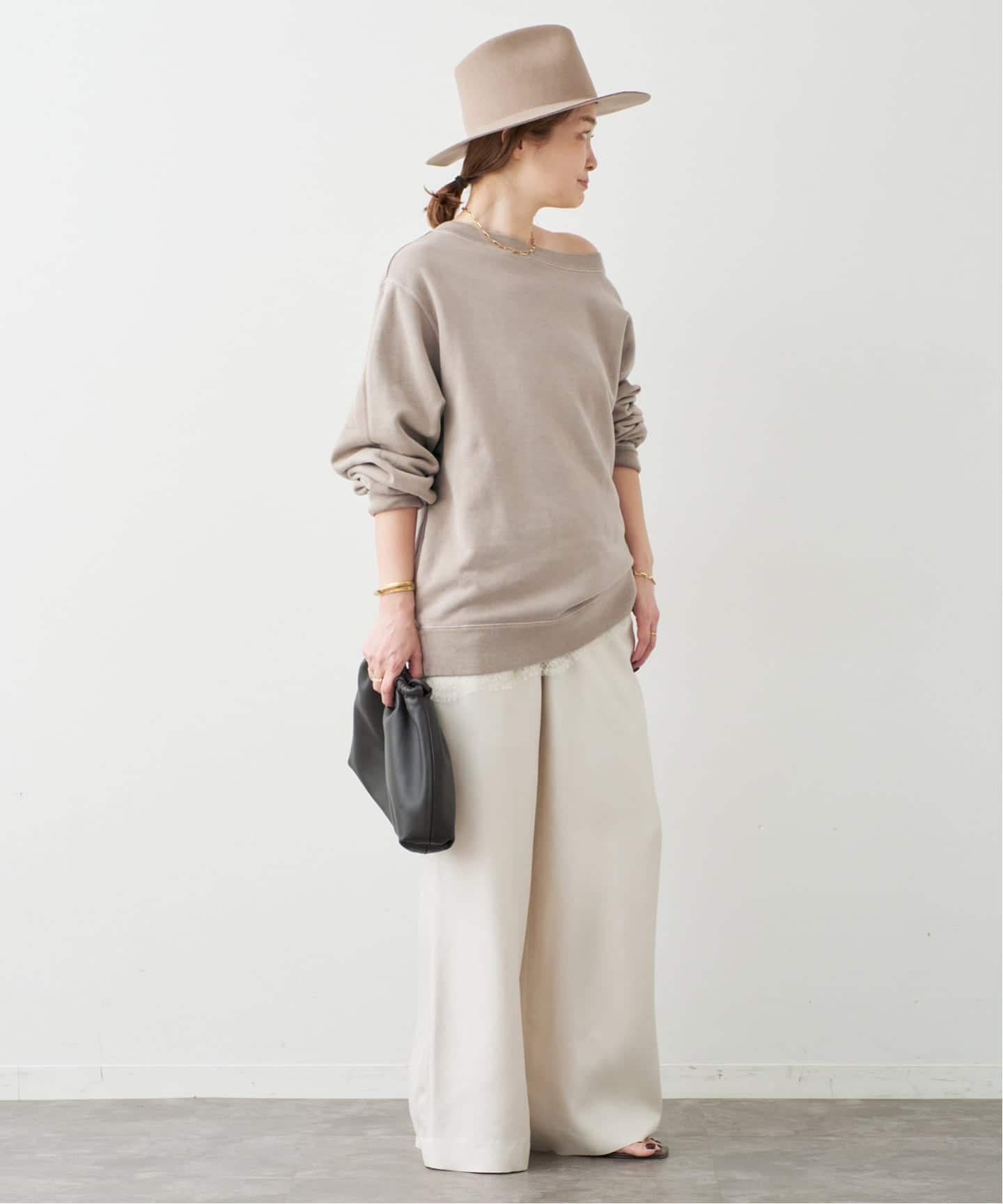 予約》*Vintage Off Shoulder プルオーバー（スウェット）｜Deuxieme