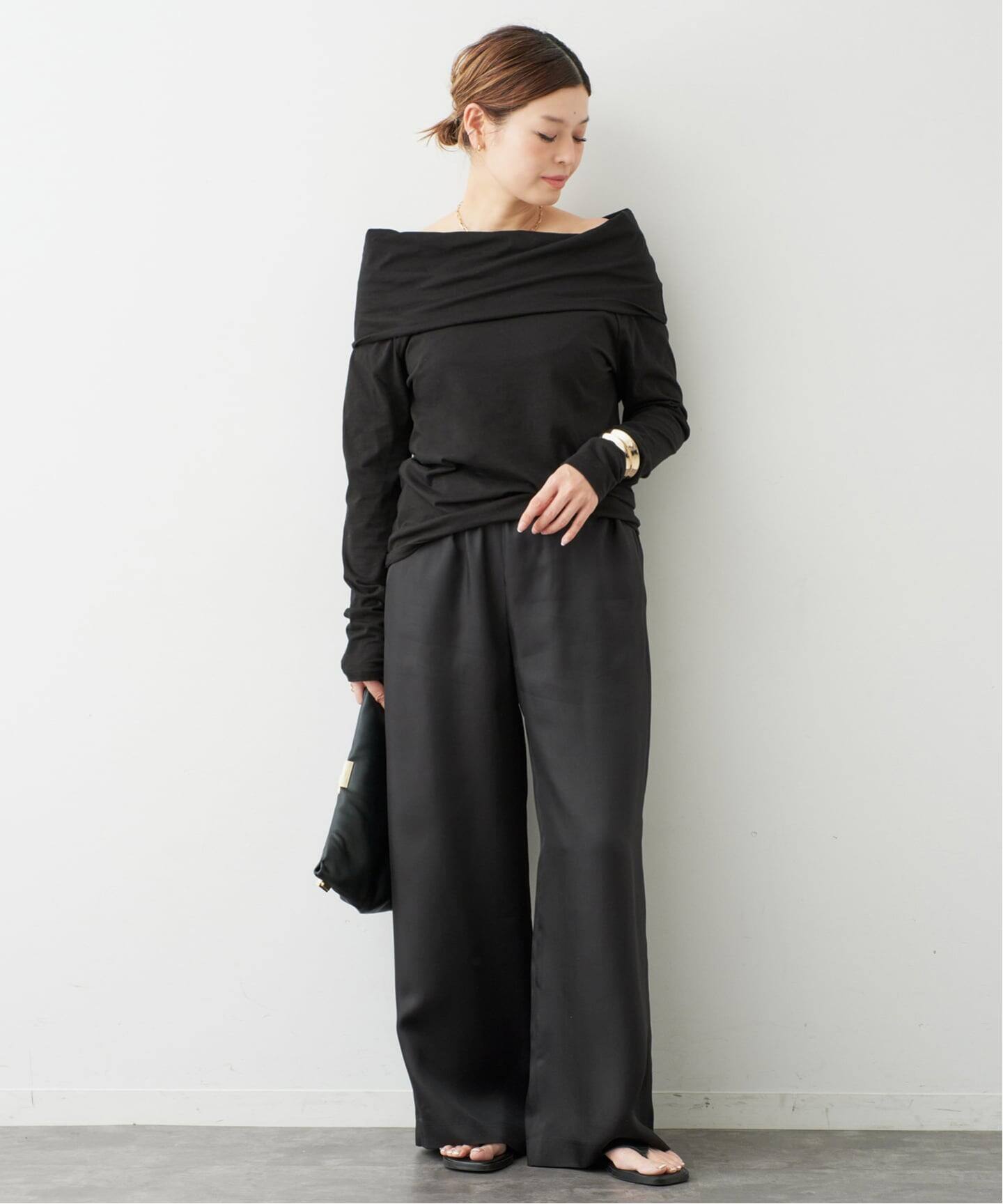 Draped オフショルダー プルオーバー（Tシャツ／カットソー