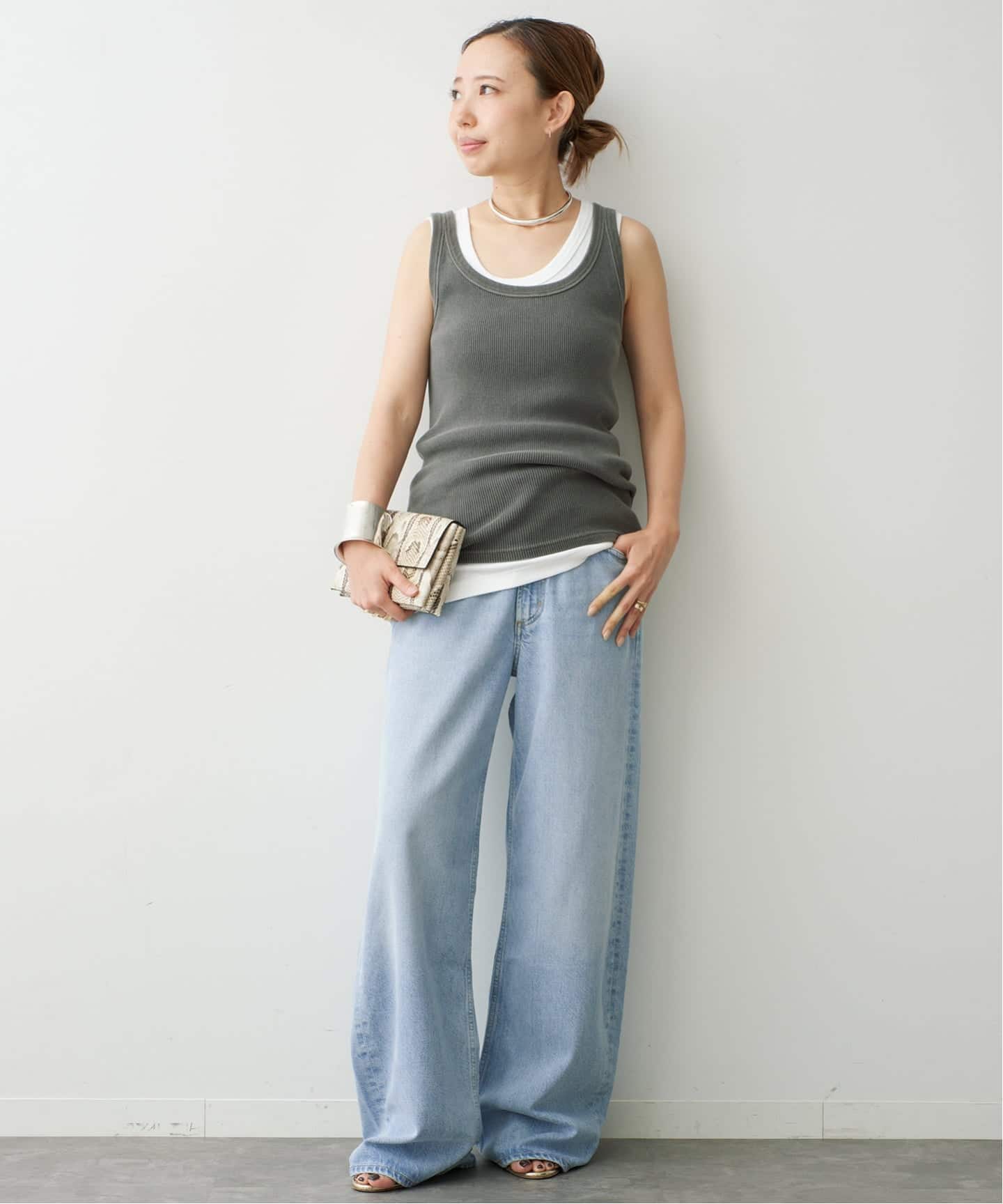 AGOLDE / エーゴールドイー】TWISTED POPPY TANK（タンクトップ