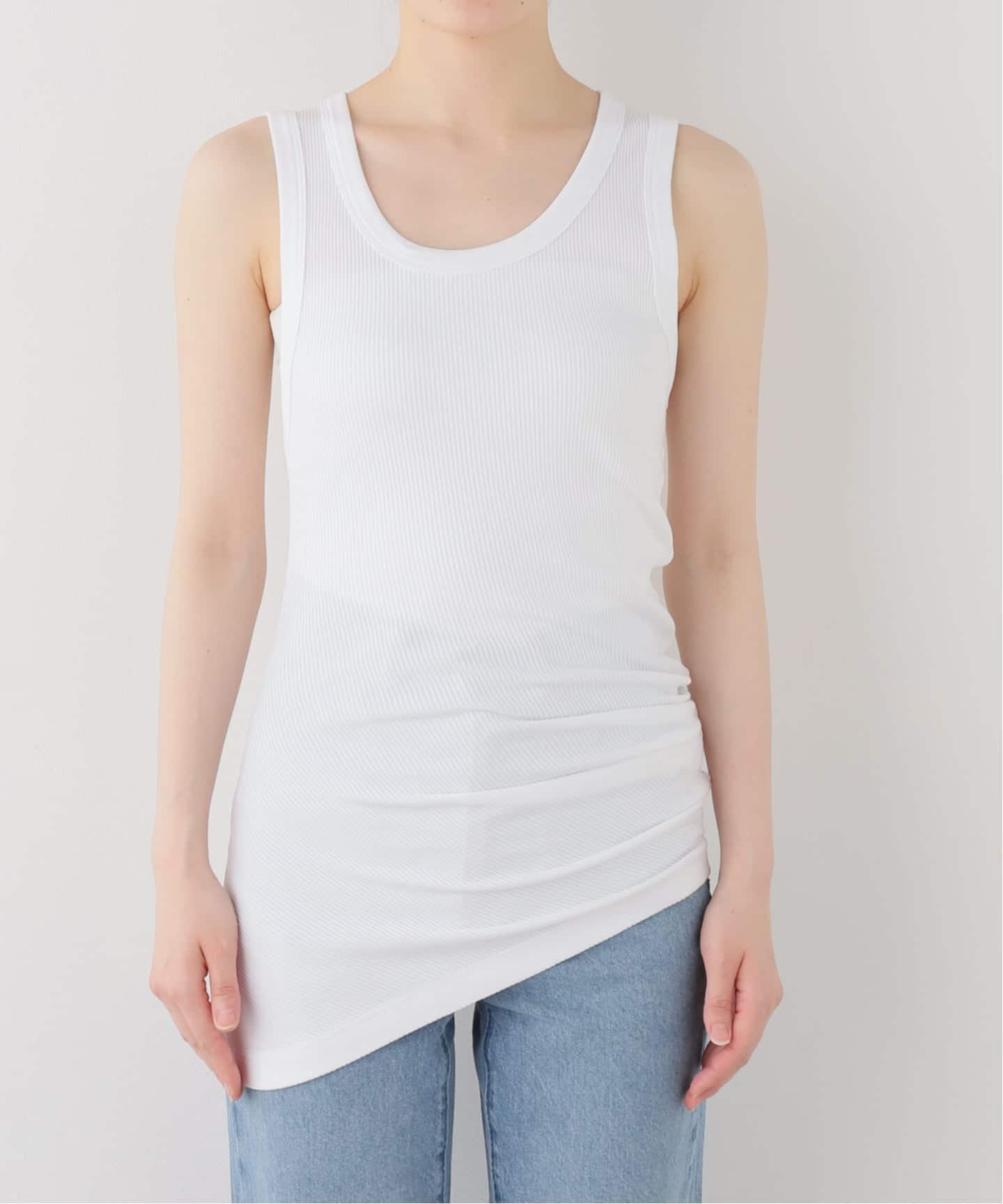 AGOLDE / エーゴールドイー】TWISTED POPPY TANK（タンクトップ