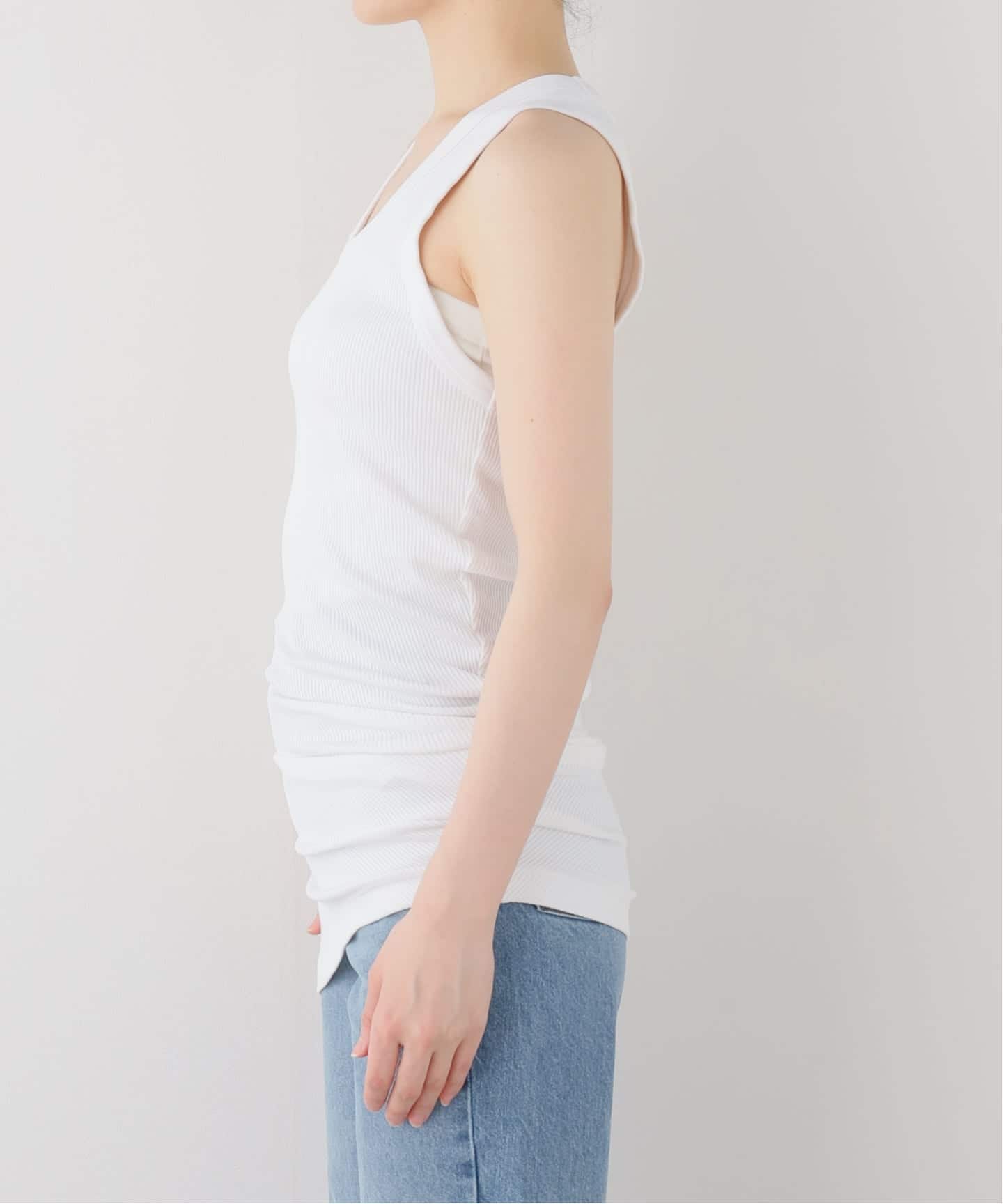 AGOLDE / エーゴールドイー】TWISTED POPPY TANK（タンクトップ