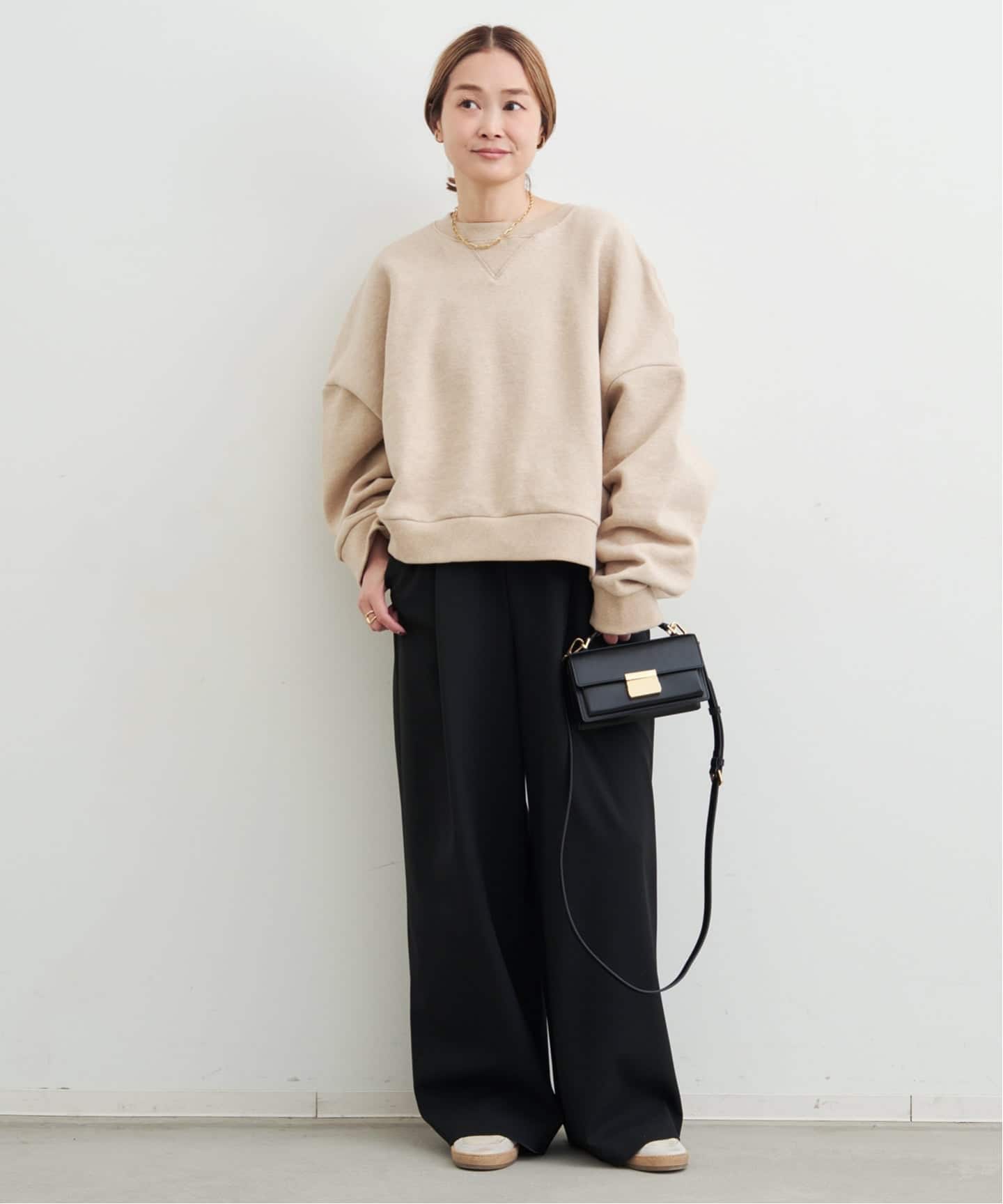 予約》【ENTIRE STUDIOS / エンタイアスタジオ】BOX CREW SWEAT