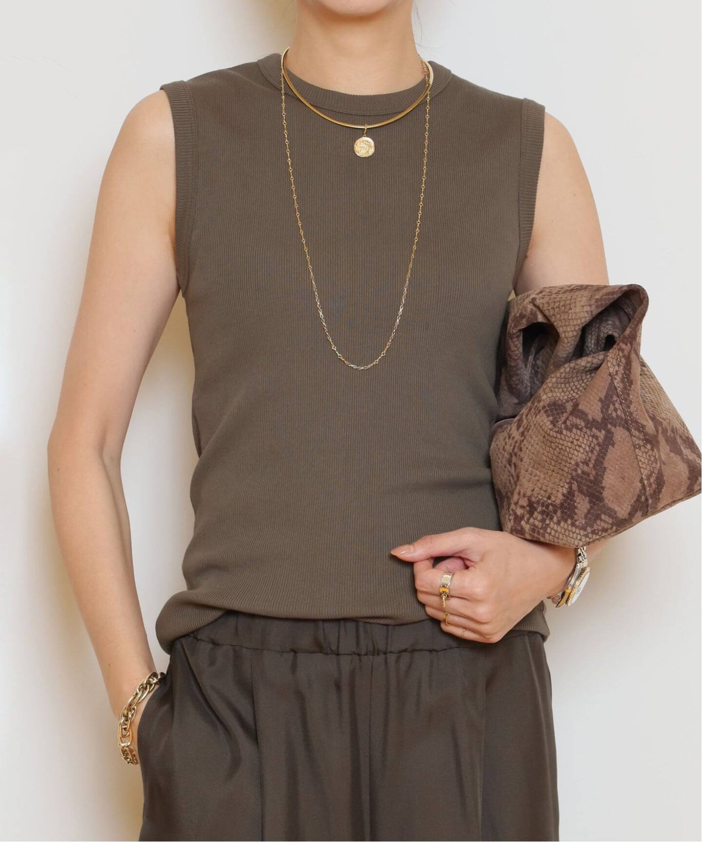 Dignity sleeveless プルオーバー（タンクトップ）｜MUSE de Deuxieme