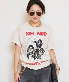 MADE WORN/メイドウォーン】The Kiss ショートスリーブ Tシャツ（T 