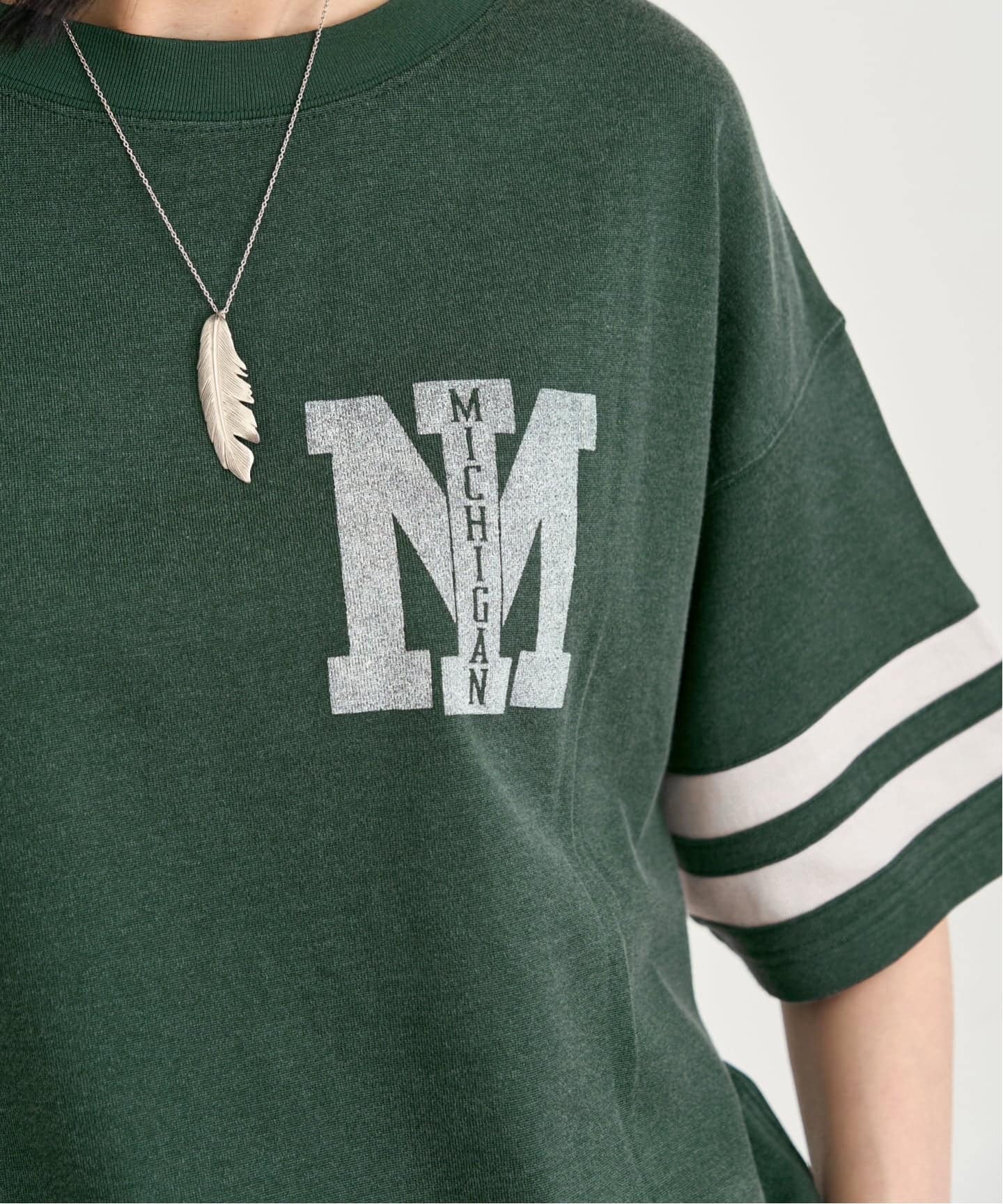 REMI RELIEF/レミ レリーフ】 M PRINT FOOTBALL TEE（Tシャツ