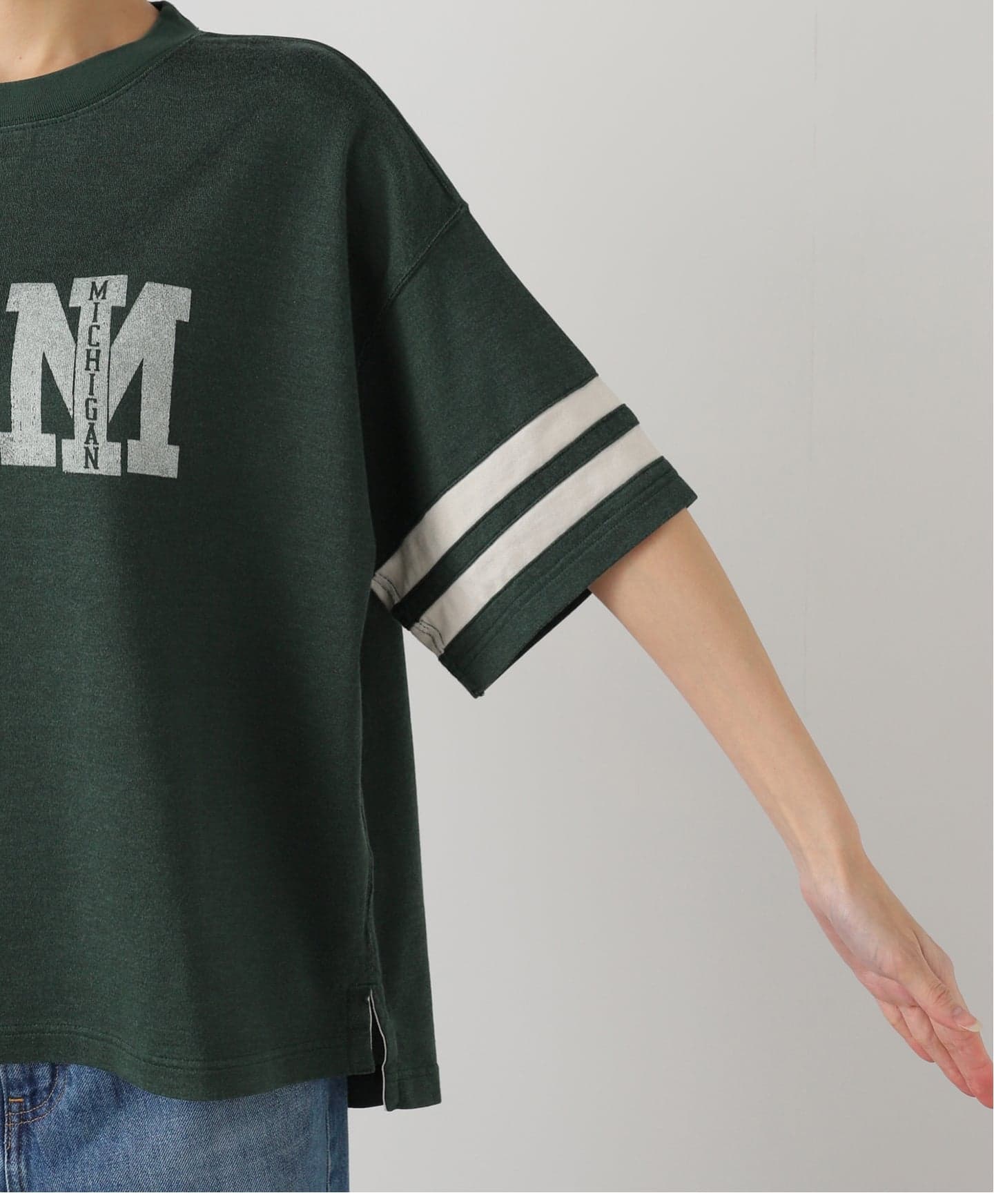 REMI RELIEF/レミ レリーフ】 M PRINT FOOTBALL TEE（Tシャツ