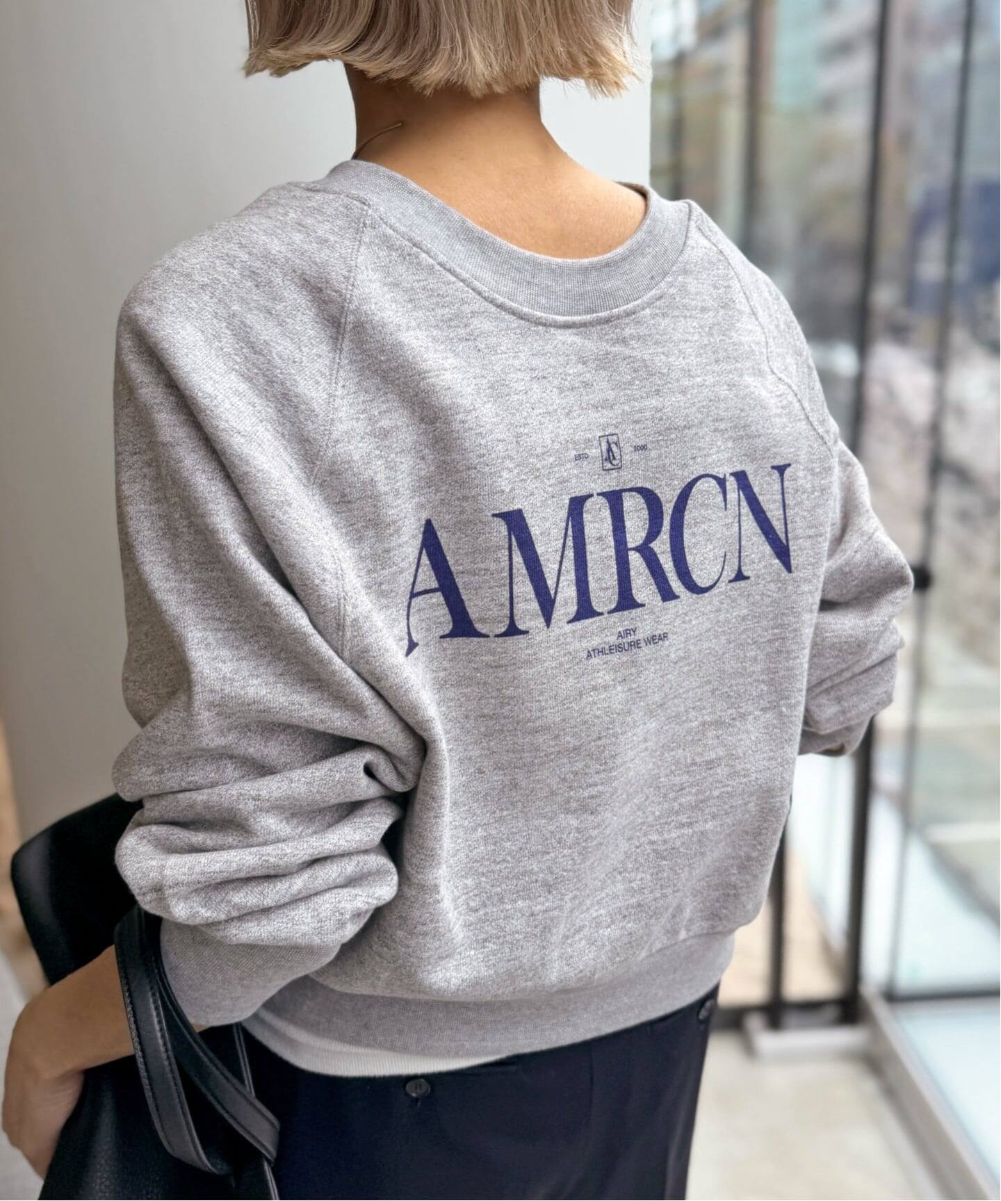 L'Appartement アメリカーナ CREW NECK SWEAT グレー AMERICANA/アメリカーナ】 BACK ZIP SWEAT（スウェット）｜L
