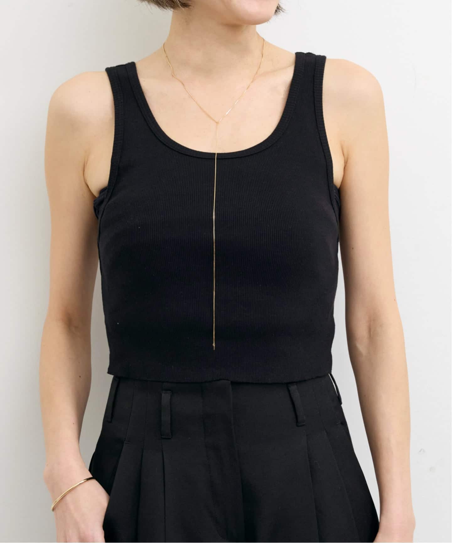 THENEWHOUSECOOPERHALTERNECKタンクトップ　ブラック セール】back open halterneck knit tank top / バックオープン