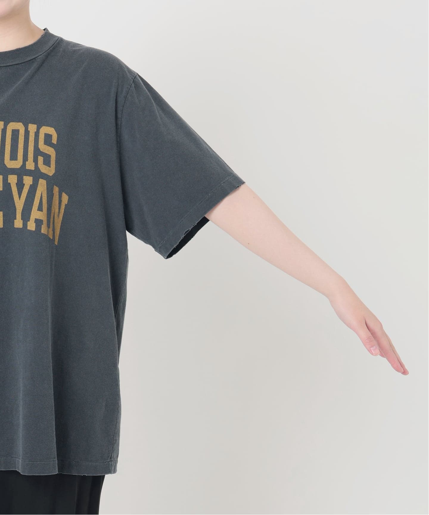 REMI RELIEF/レミ レリーフ】 ILLINOIS T SHIRT（Tシャツ／カットソー