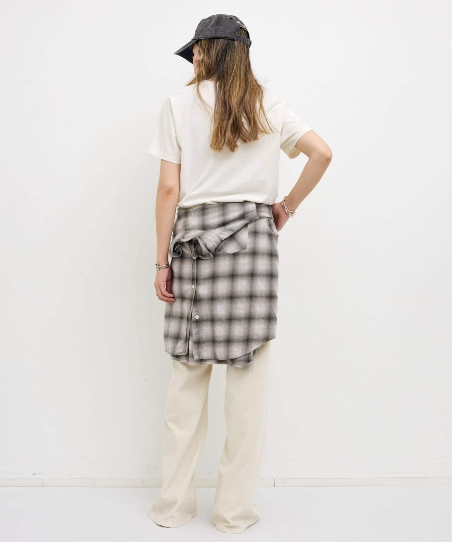 REMI RELIEF/レミ レリーフ】 UNIVERSITY OF T SHIRT（Tシャツ