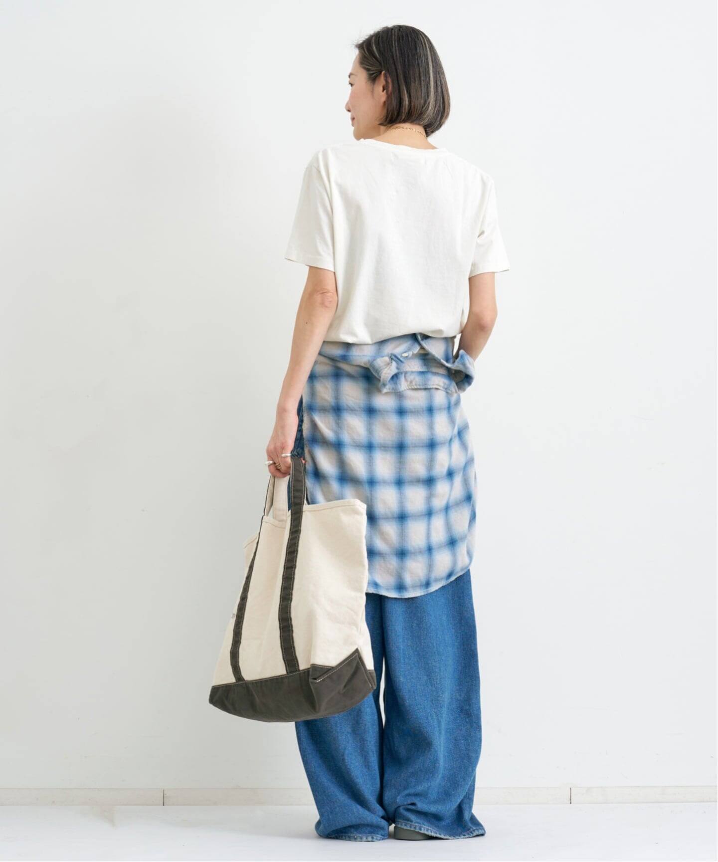 REMI RELIEF/レミ レリーフ】 UNIVERSITY OF T SHIRT（Tシャツ
