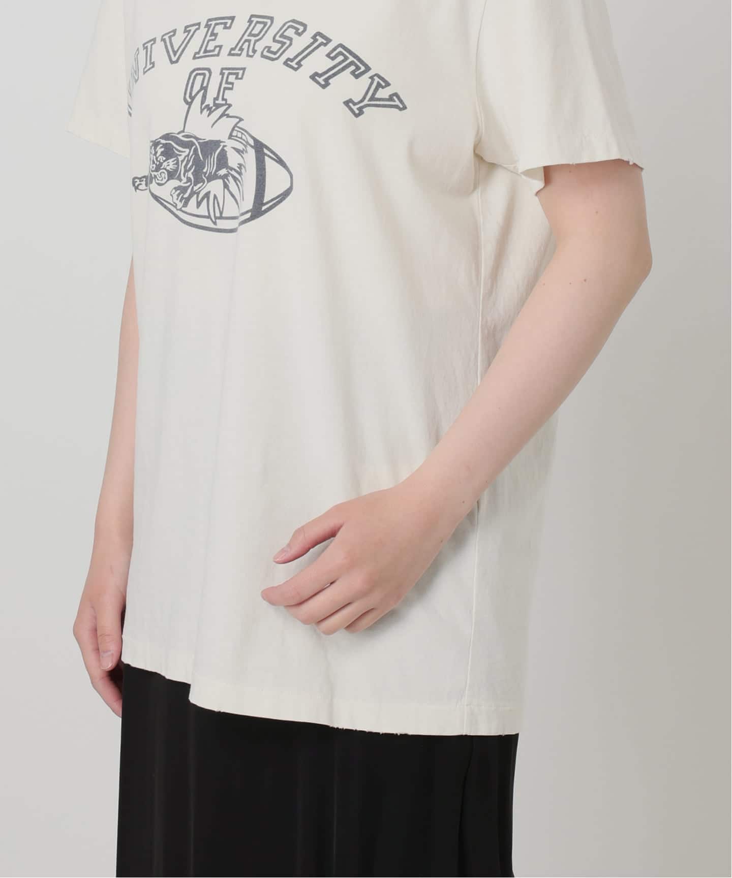 REMI RELIEF/レミ レリーフ】 UNIVERSITY OF T SHIRT（Tシャツ