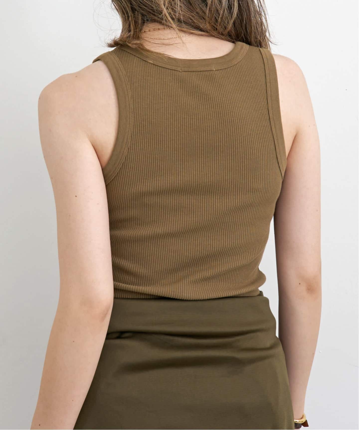 AGOLDE/エーゴールドイー】 POPPY TANK TOP（タンクトップ）｜L