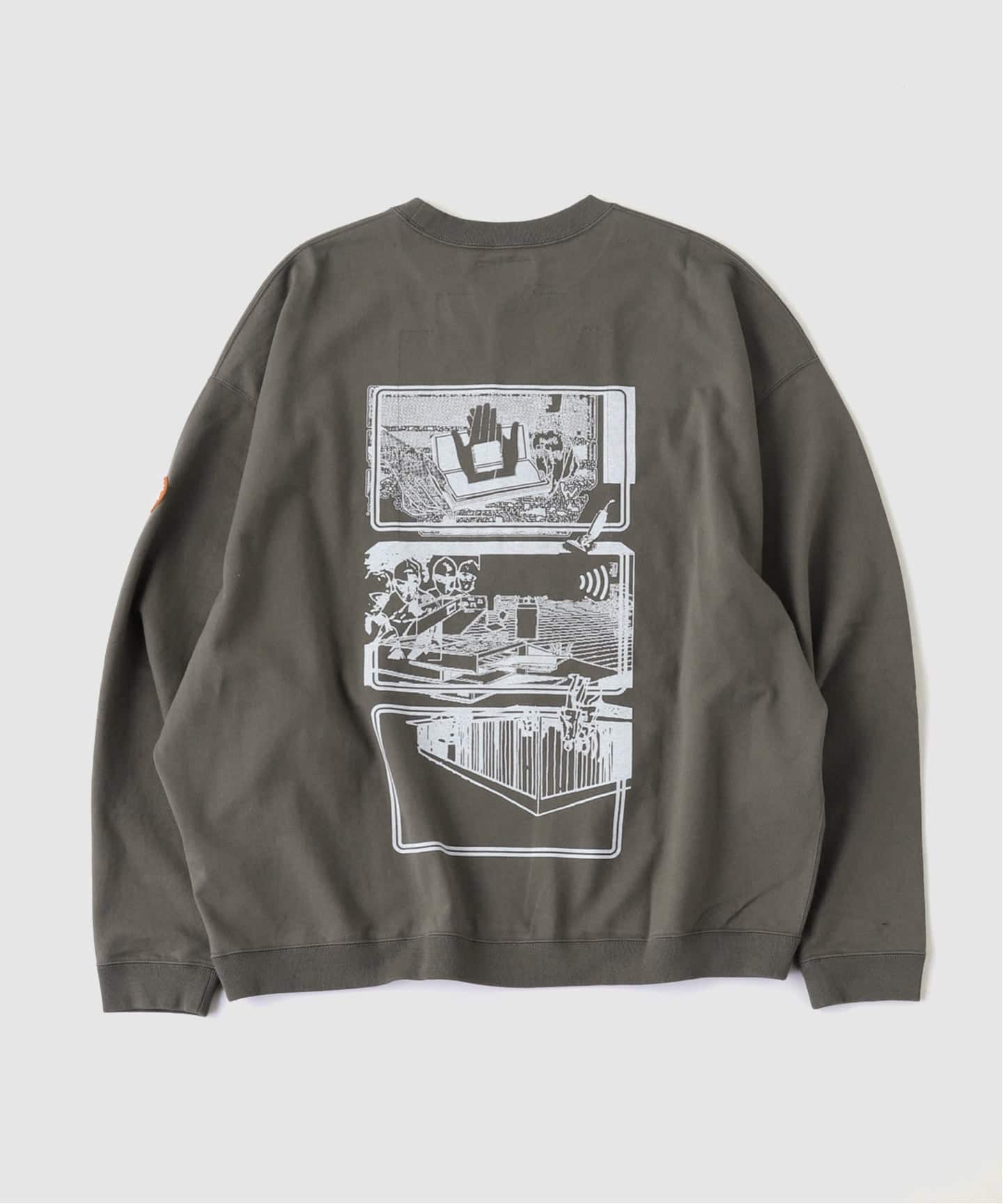 C.E / シーイー cavempt MD Clean Room LIGHT BIG CREW（Tシャツ