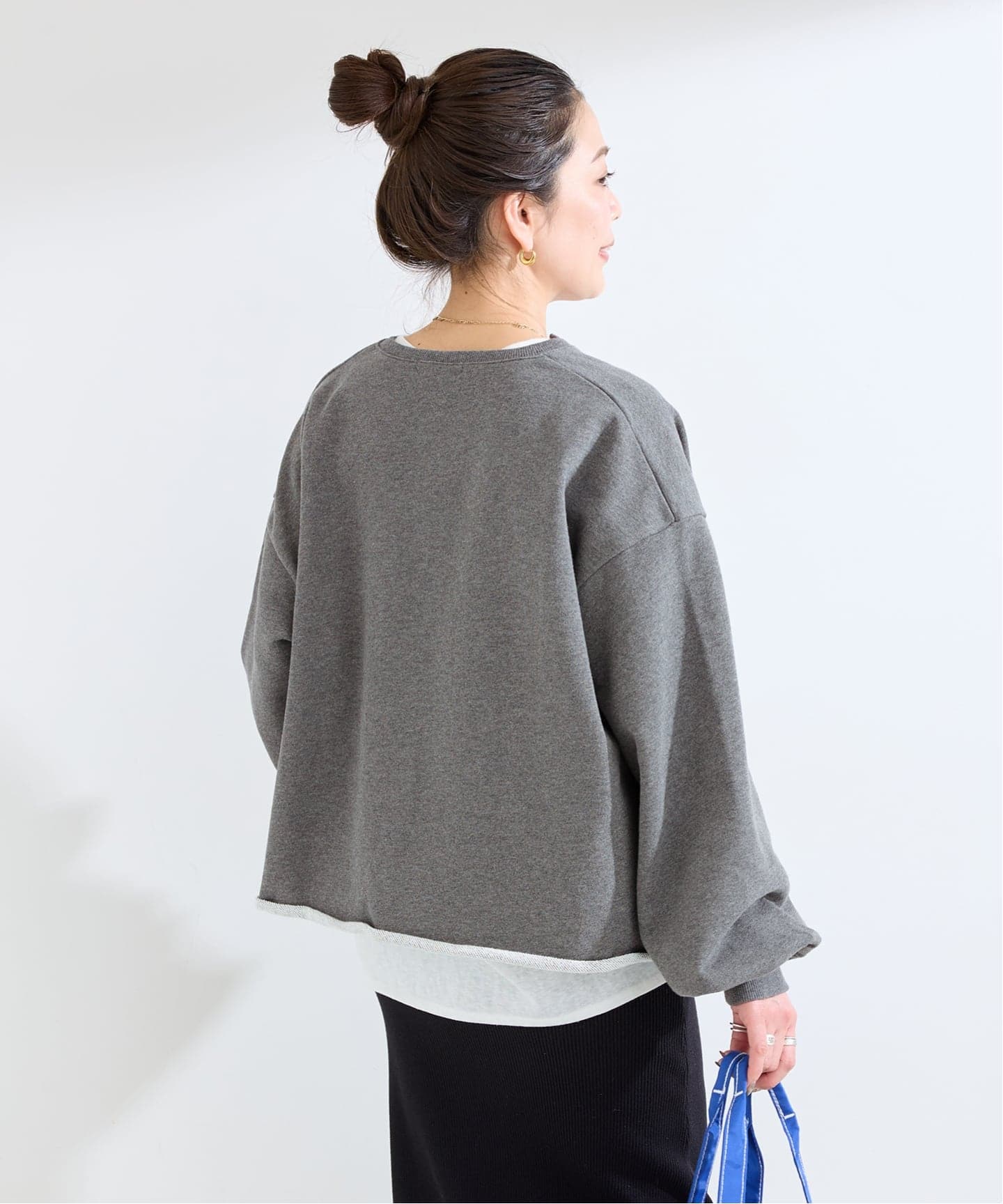 手洗い可 / Vネックロゴスウェット（スウェット）｜B.C STOCK（ベー