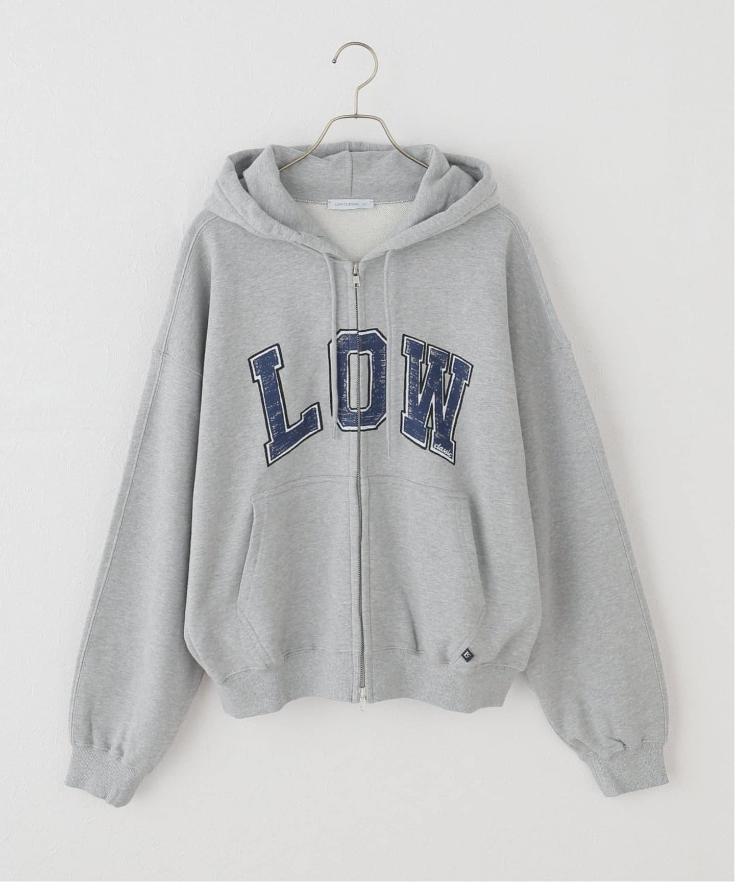 WEB＋一部店舗限定】LOW CLASSIC Lc LOW SOFT SWEAT ZIP-UP HOODIE（T