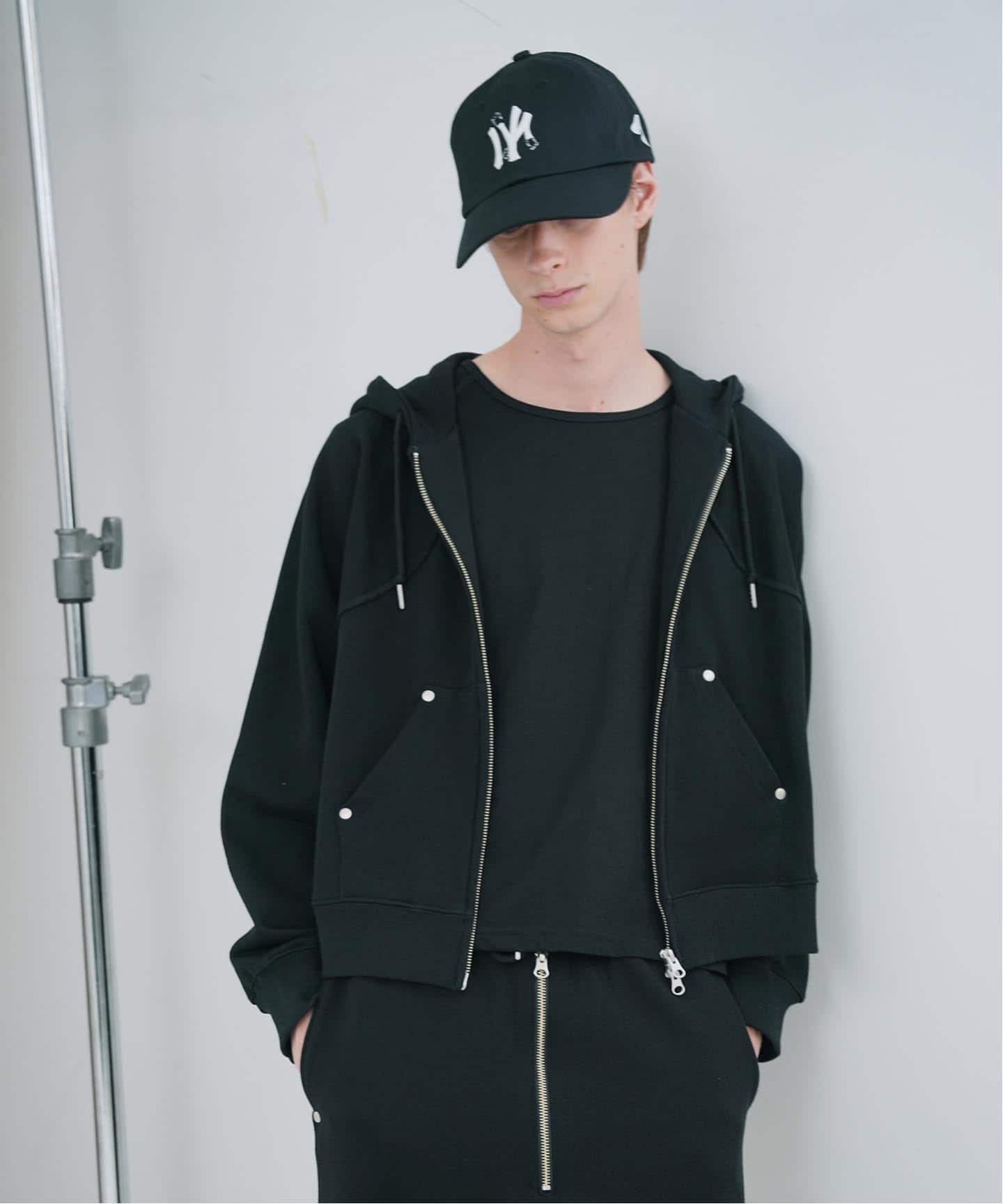≪予約≫NOCTO ARCHIVE/ノクト アーカイブ Studs Zip Hoodie（パーカー