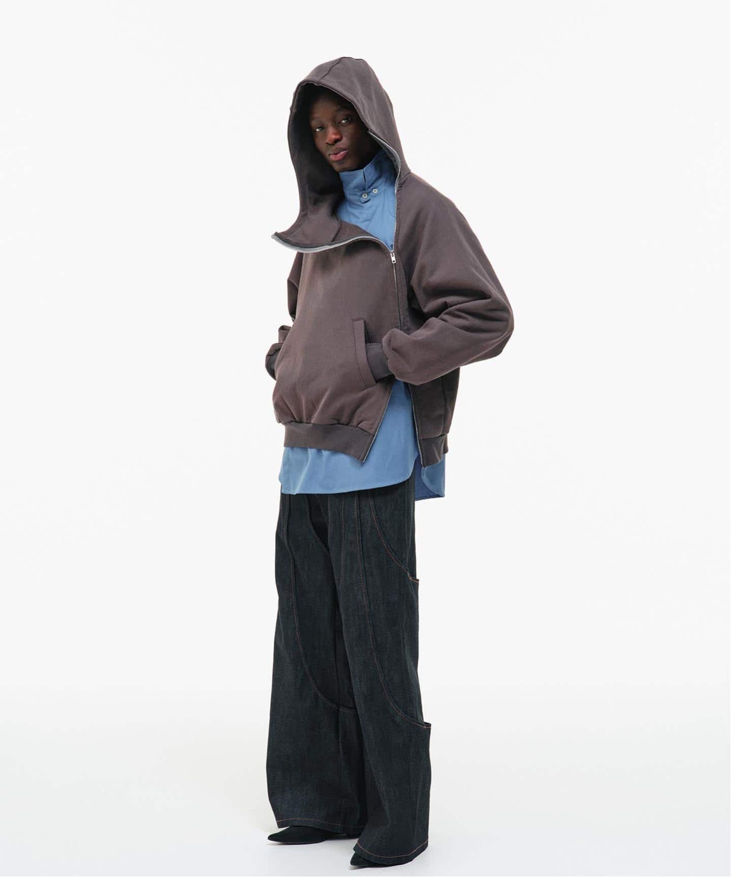 GOAT ESSENCE / ゴートエッセンス CURVED-ZIP HOODIE（パーカー