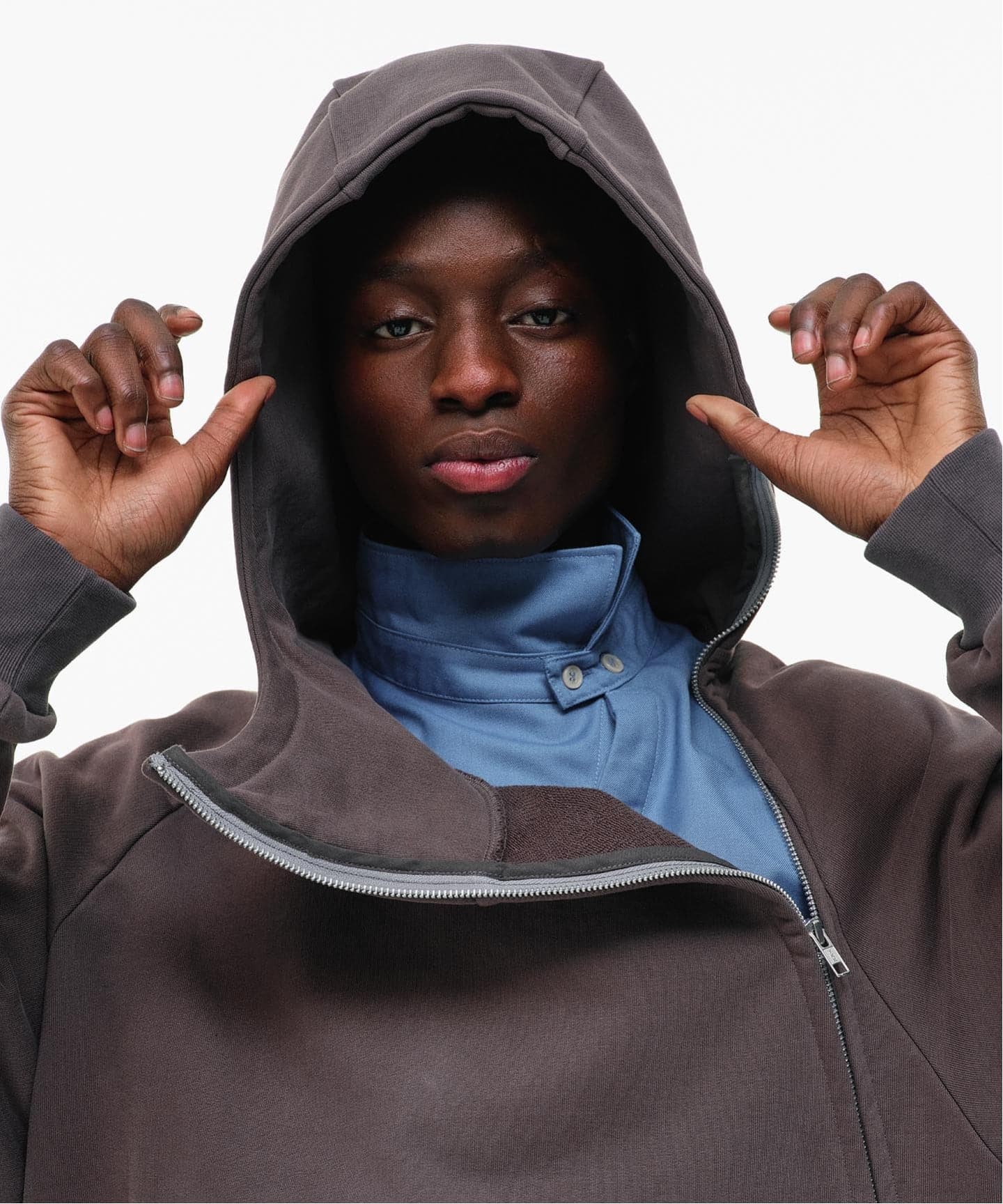 GOAT ESSENCE / ゴートエッセンス CURVED-ZIP HOODIE（パーカー
