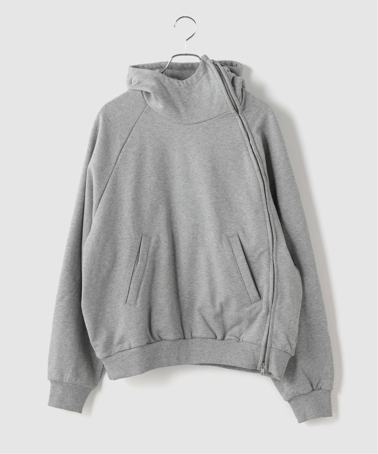 GOAT ESSENCE / ゴートエッセンス CURVED-ZIP HOODIE（パーカー
