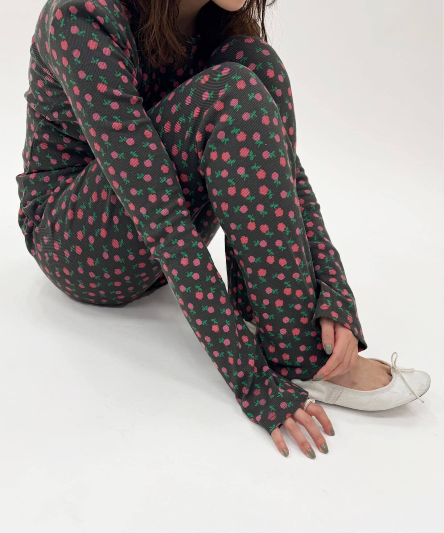 新品タグ付き　HOLIDAY SUPER RIB TOP FLOWER ブルー HOLIDAY/ホリデイ】SUPER RIB TOP FLOWER（Tシャツ／カットソー