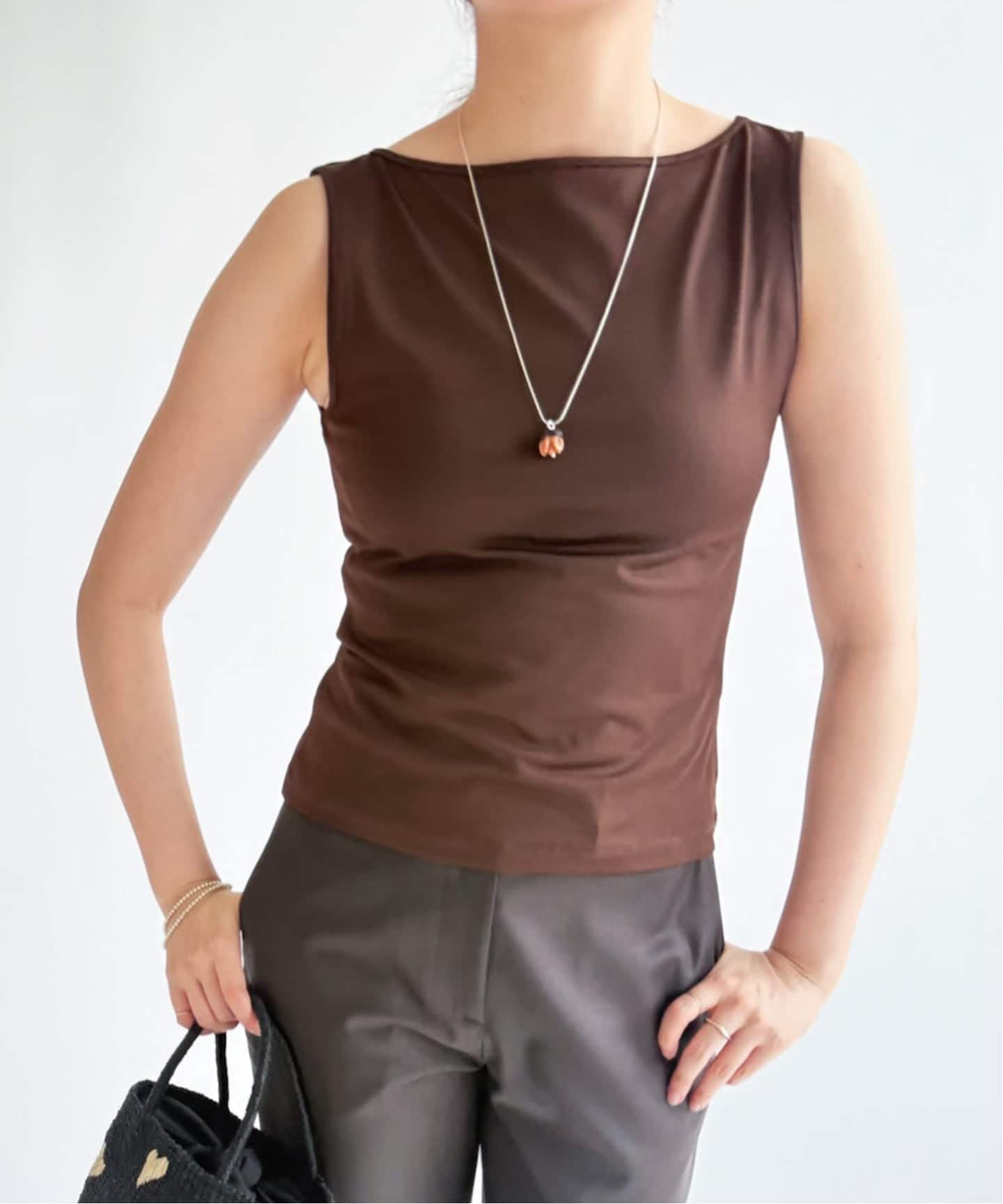 Hosbjerg/ホスビョーグ】brown sleeveless top（Tシャツ／カットソー