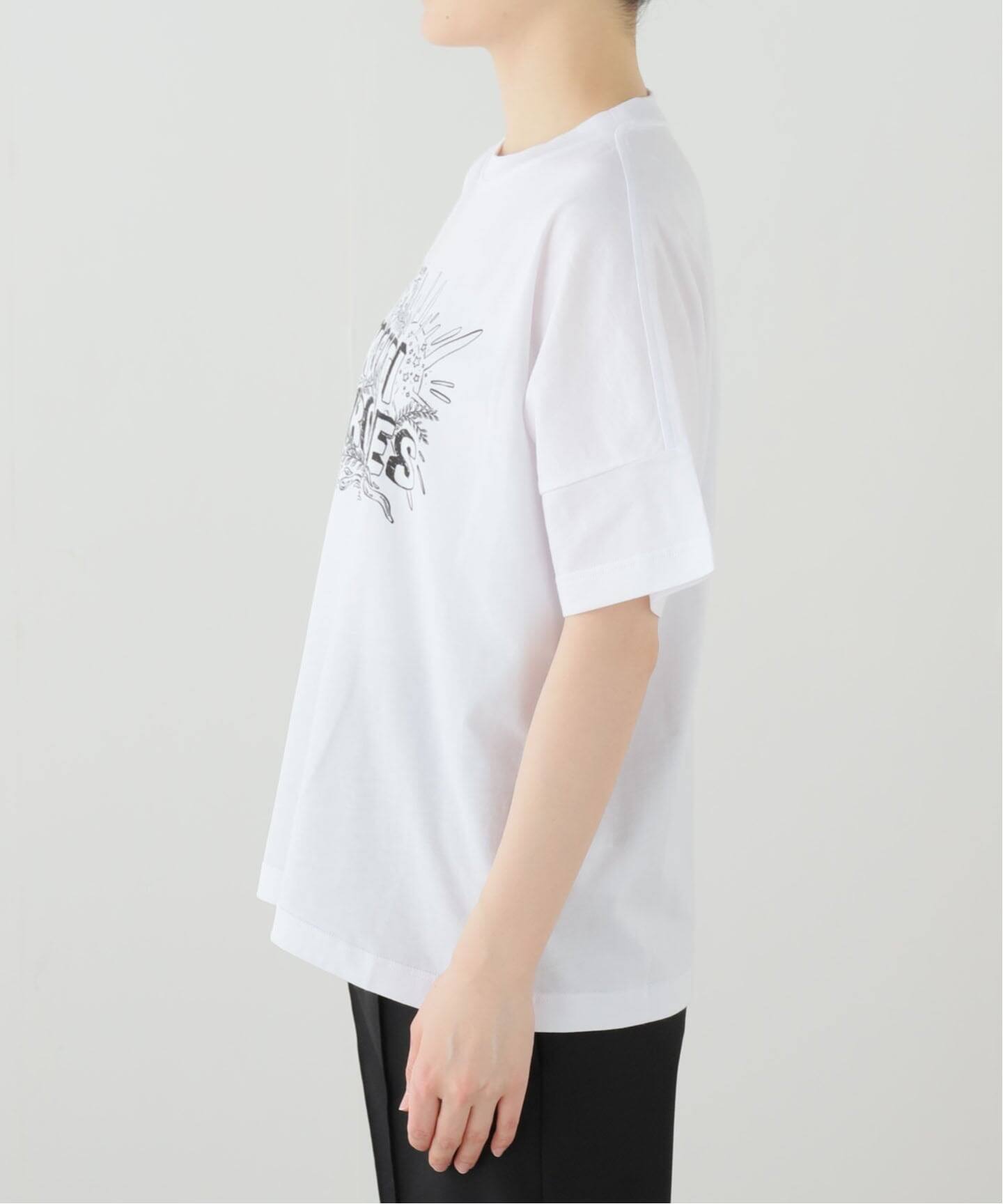 ⭐️新品★krsaidCELINEロゴ白Tシャツ★ Kristina Ti/クリスティーナティ】Tee（Tシャツ／カットソー）｜EDIT
