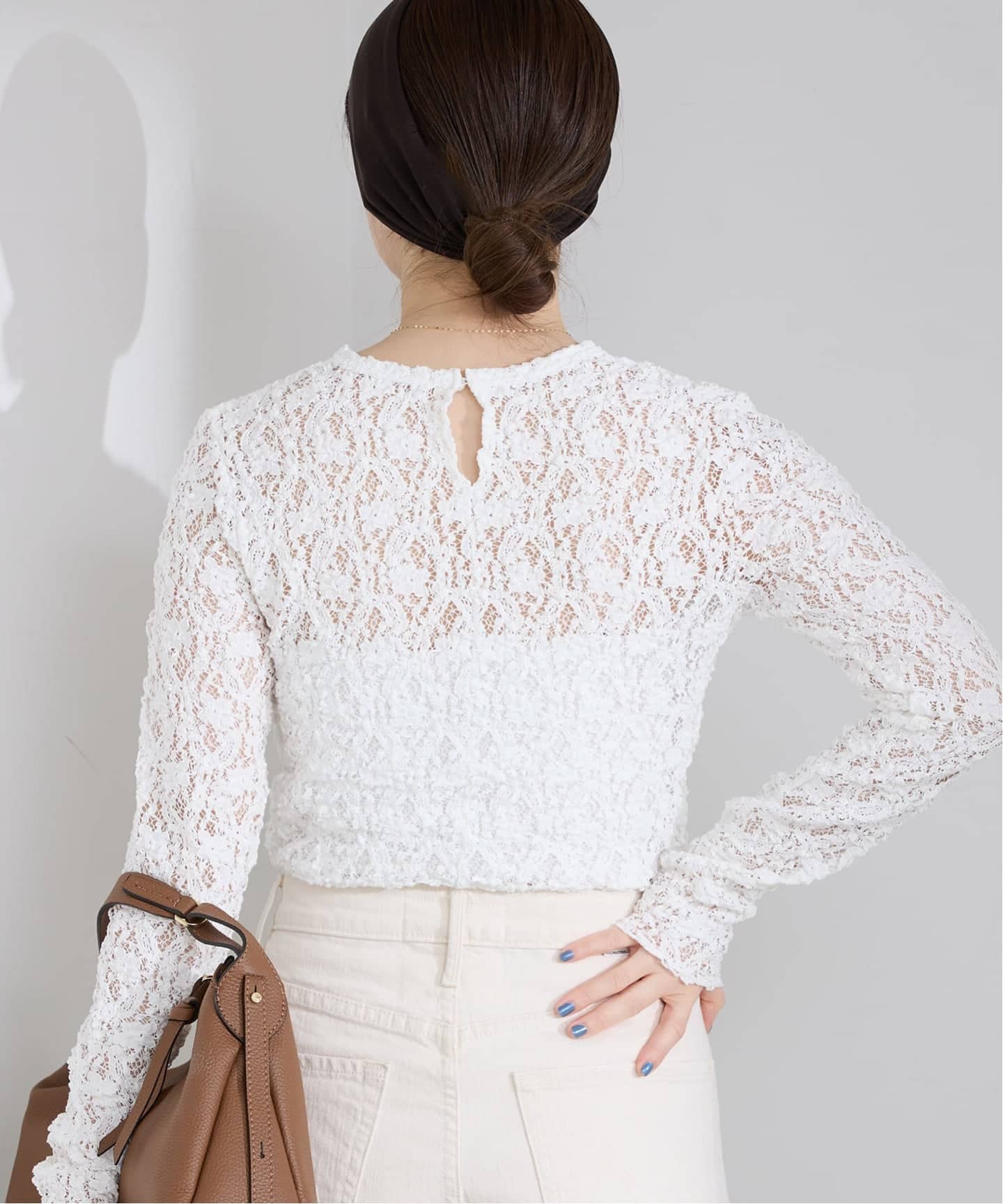 一部カラーWEB限定/追加4予約》Flowerストレッチレースプルオーバー（T