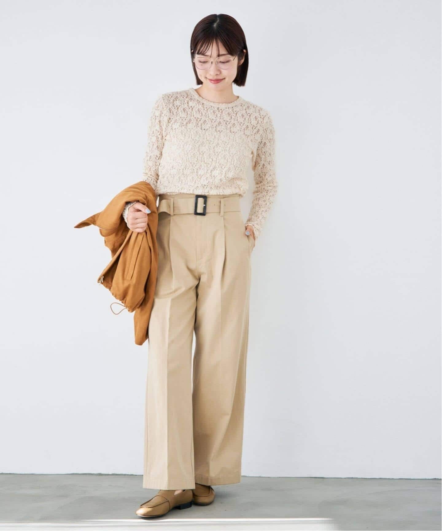 IENA(イエナ) Vネック両畦 裾レースプルオーバー ベージュ IENA（イエナ）の「Vネック両畦 裾レースプルオーバー◇（）」 - WEAR