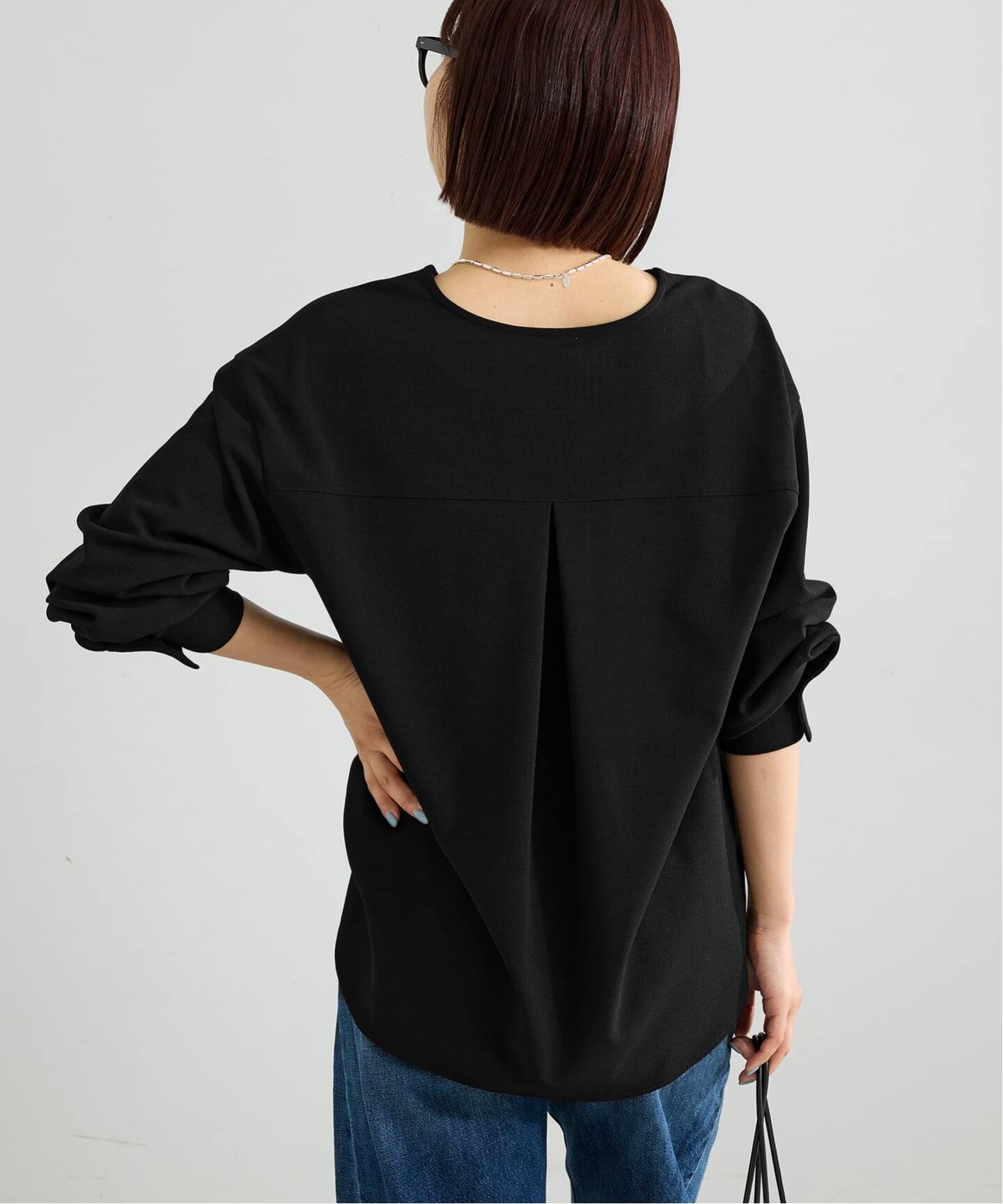 超美品❣️ IENA セーヌフリルVネック プルオーバー◆ ブラック 18GプレーンVネックプルオーバー（ニット／セーター）｜IENA（イエナ