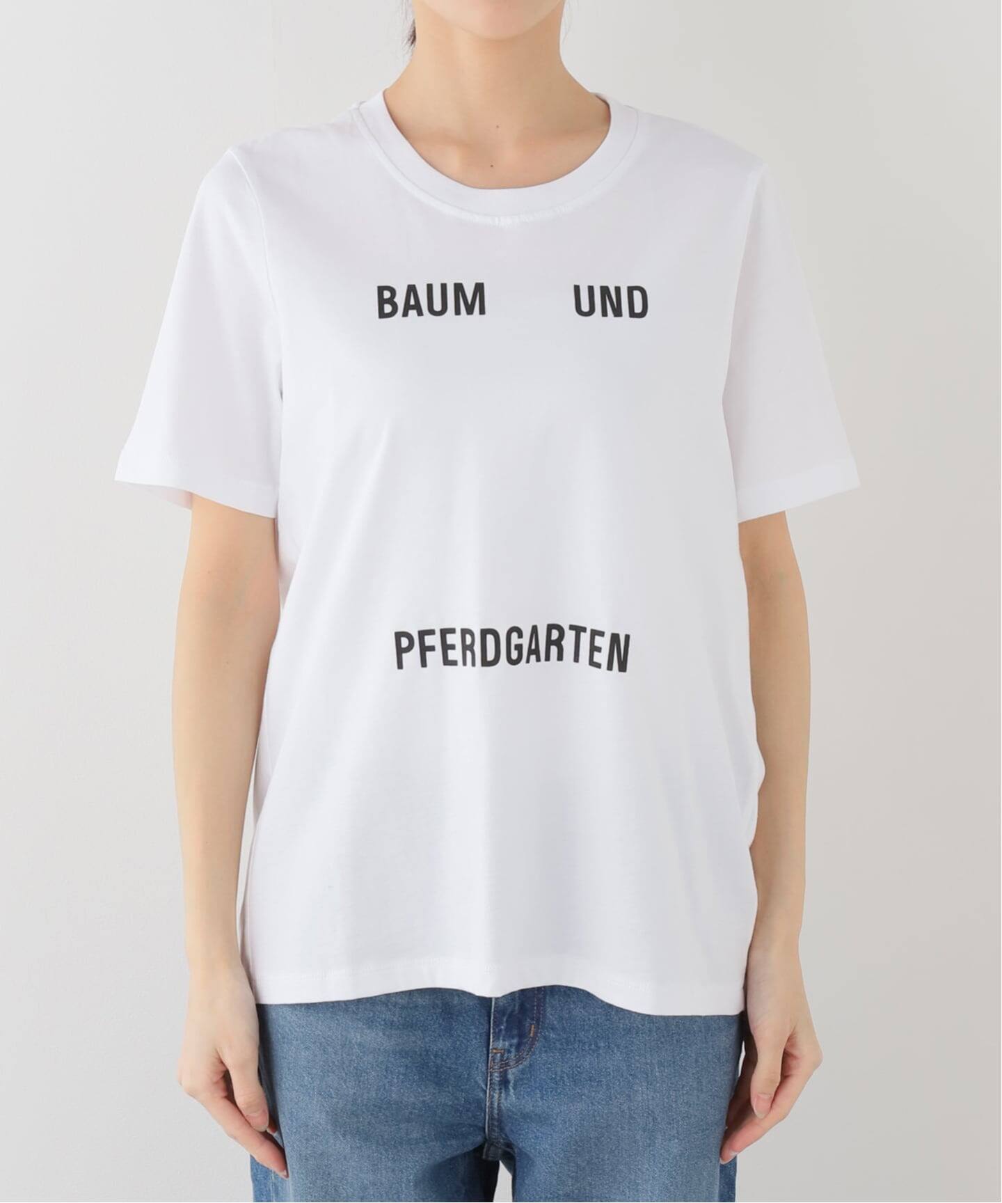 BAUM UND PFERDGARTEN/バウム ウンド ヘルガーデン LOGO T Tシャツ