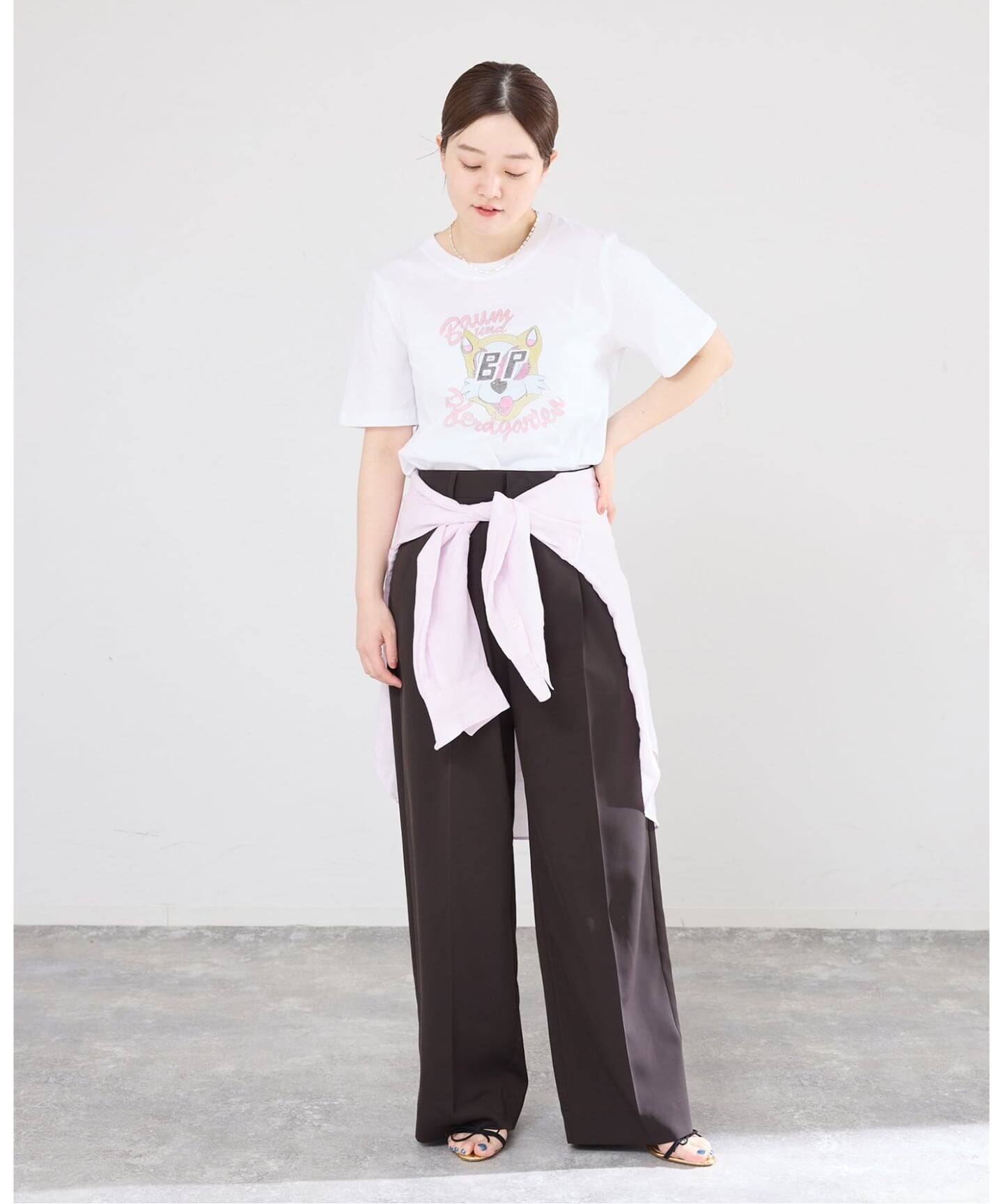 BAUM UND PFERDGARTEN/バウム ウンド ヘルガーデン CAT T Tシャツ