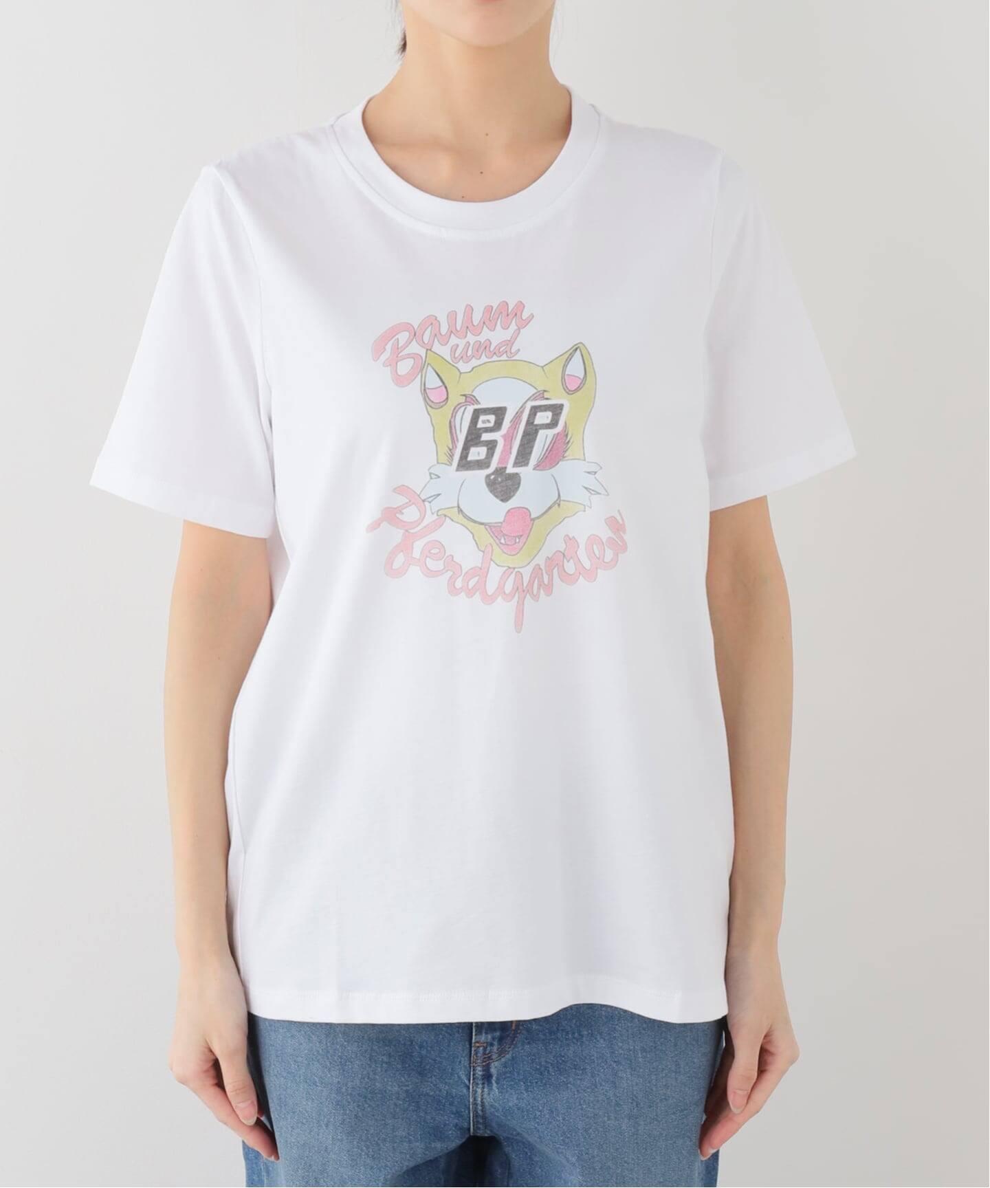 BAUM UND PFERDGARTEN/バウム ウンド ヘルガーデン CAT T Tシャツ
