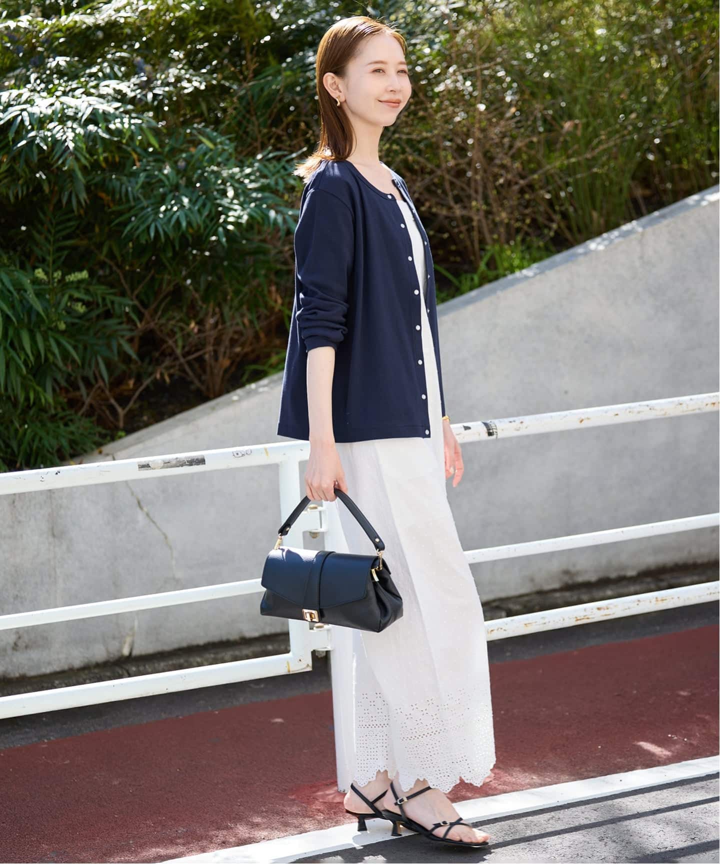 予約》強撚フライスパールボタンカーディガン（カーディガン）｜SLOBE