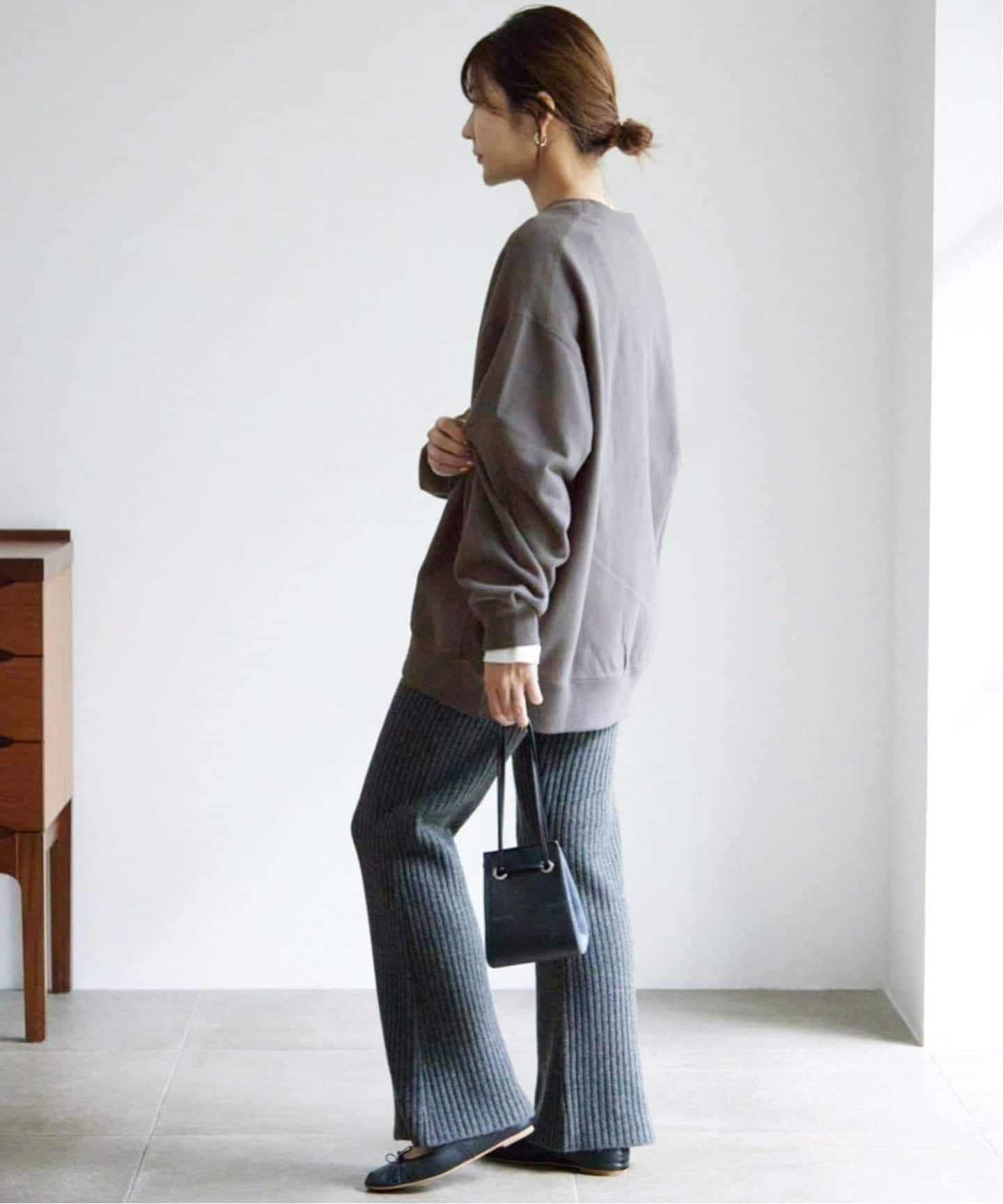 WEB限定/追加4予約》MARSEILLE ロゴスウェット（スウェット）｜SLOBE