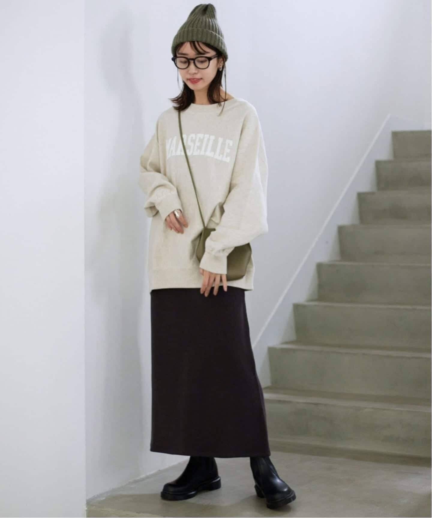 SLOBE IENA MARSEILLE ロゴスウェット WEB限定/追加4予約》MARSEILLE ロゴスウェット（スウェット