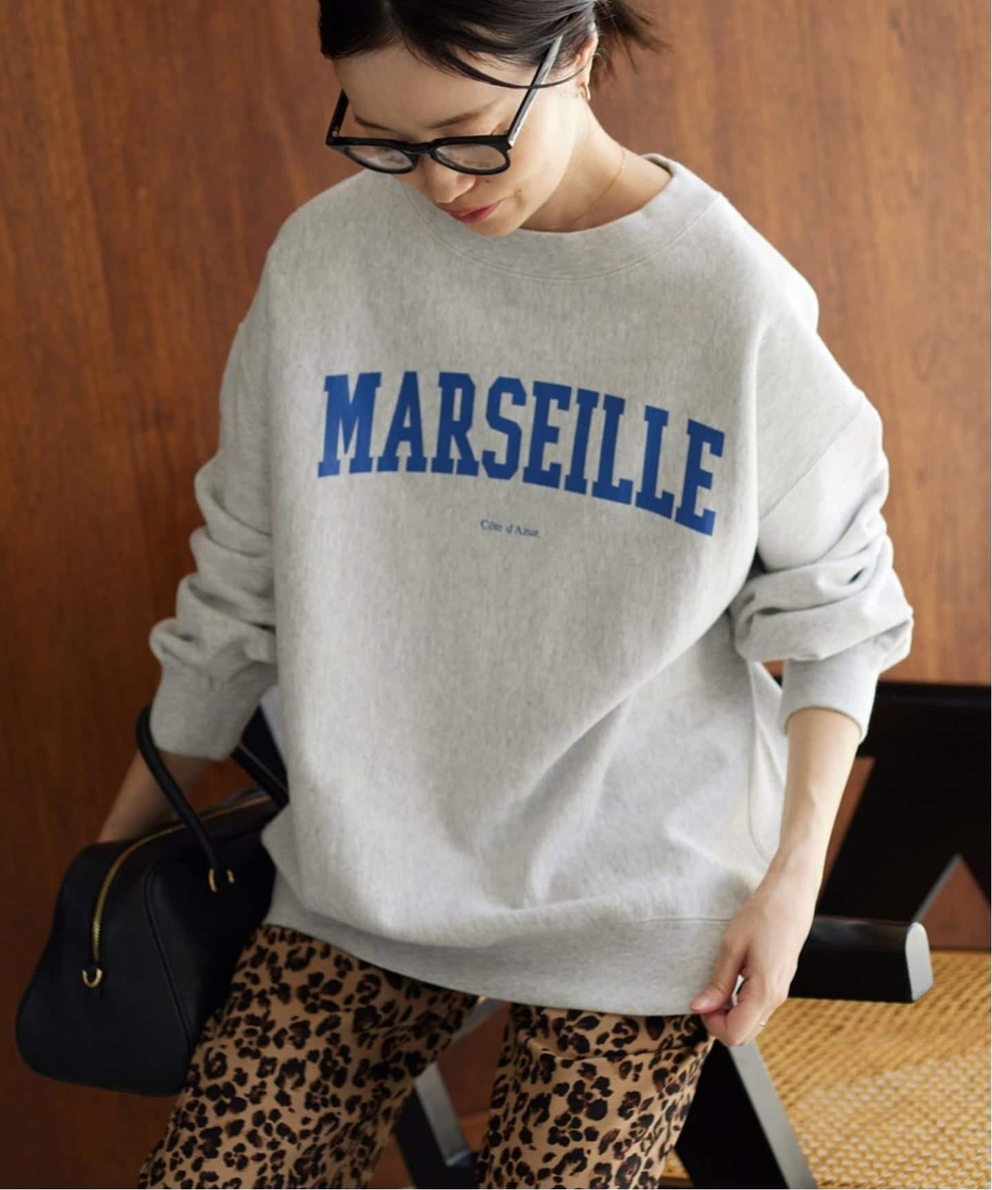 SLOBE IENA MARSEILLE ロゴスウェット WEB限定/追加2予約》MARSEILLE ロゴスウェット（スウェット）｜SLOBE