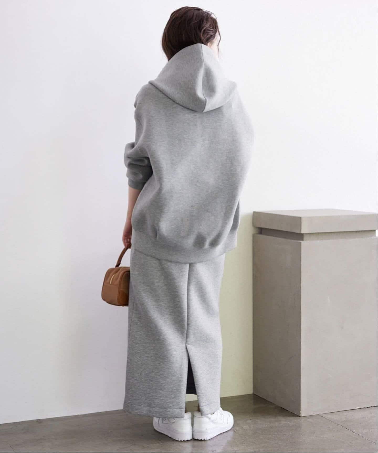 WEB限定/追加予約2》ボリュームジップアップフーディー（パーカー