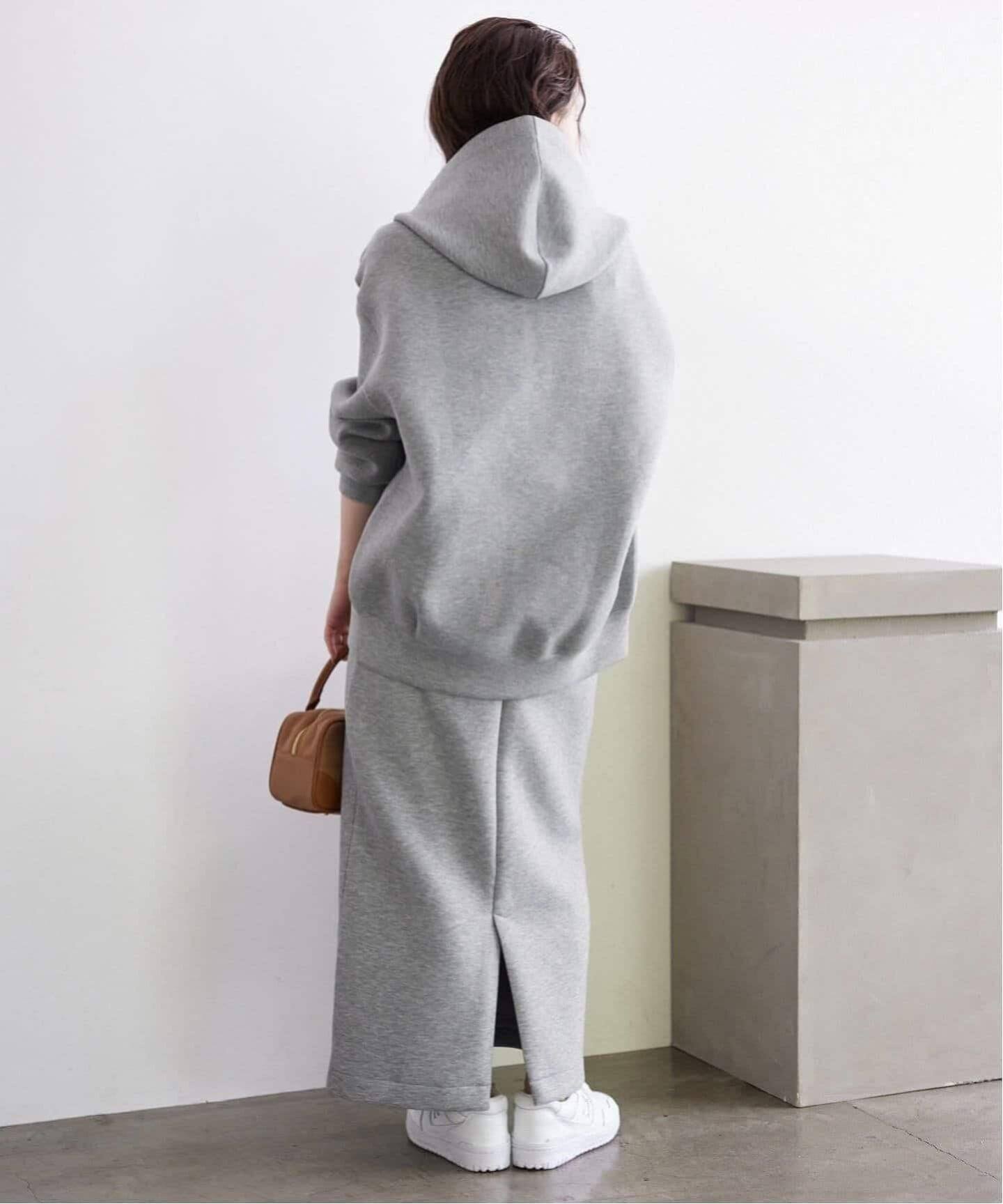 WEB限定/追加2》ボリュームジップアップフーディー（パーカー）｜SLOBE