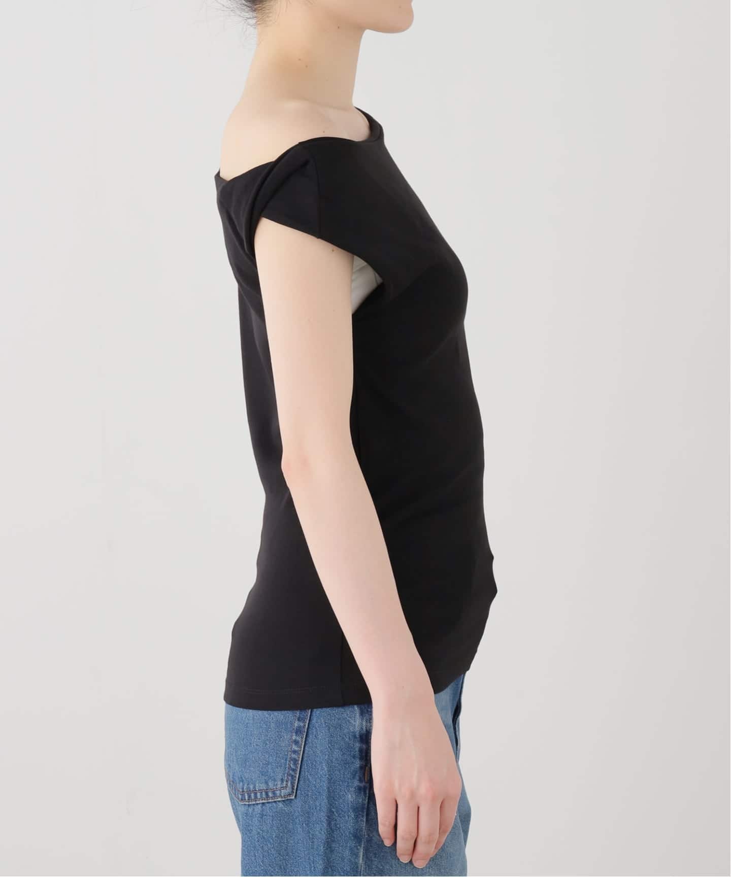 オフショルダープルオーバー（Tシャツ／カットソー）｜SLOBE IENA