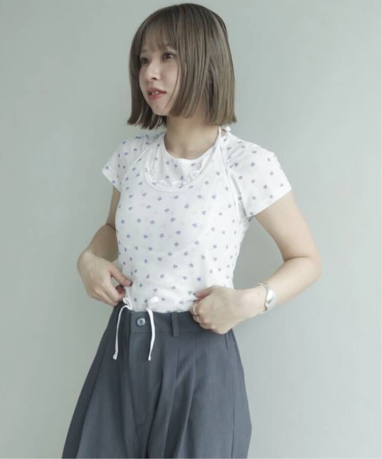★ひらめさま★miller ミラー SLOBE別注 ベロアレースミャミソール miller/ミラー SLOBE別注 ホルターネック×Tシャツセット（Tシャツ／カットソー）｜SLOBE IENA（スローブ  イエナ）の通販｜BAYCREW'S STORE