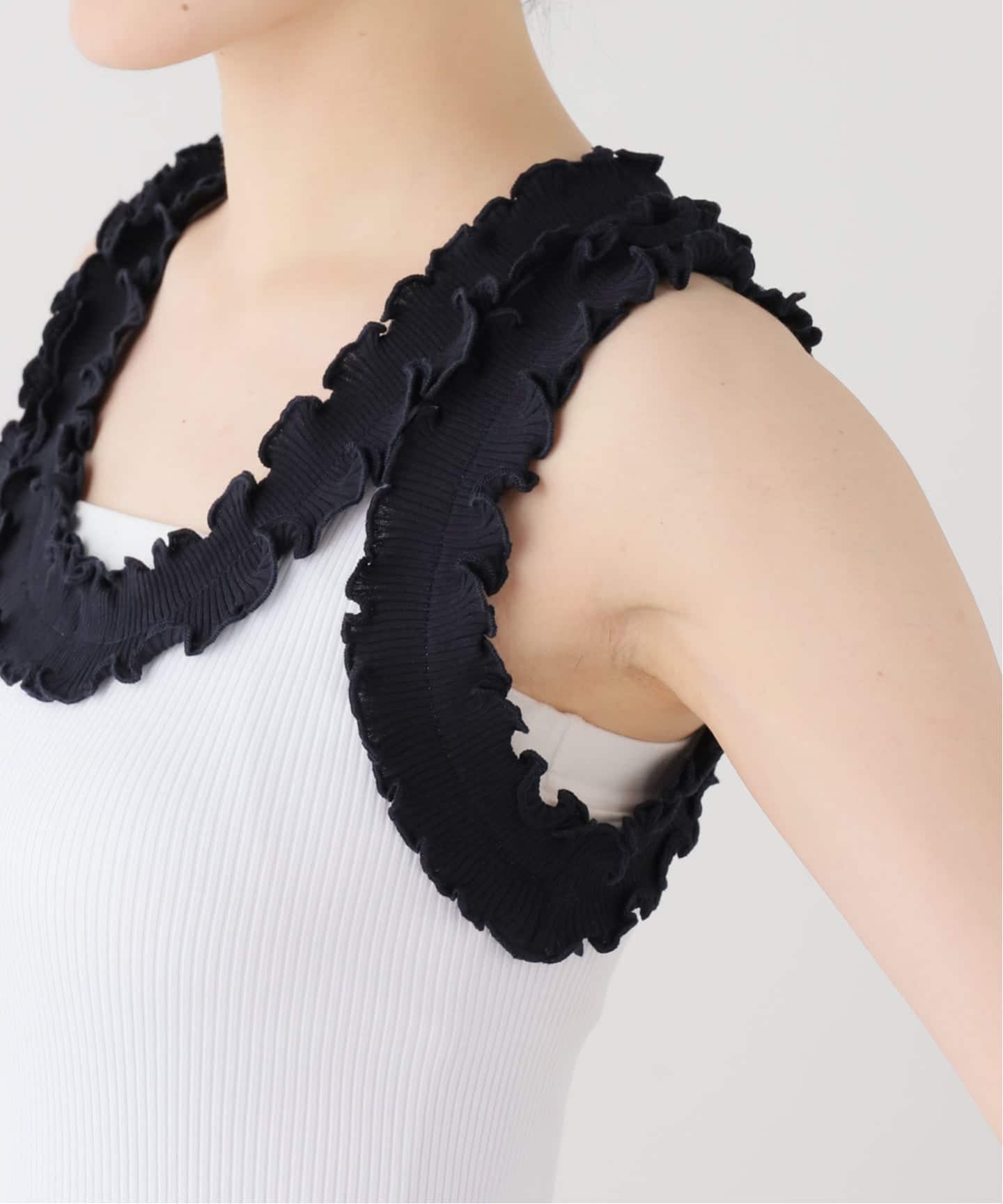 Opera SPORT/オペラスポーツ フリルタンクトップ ROSALIE SEAMLES S