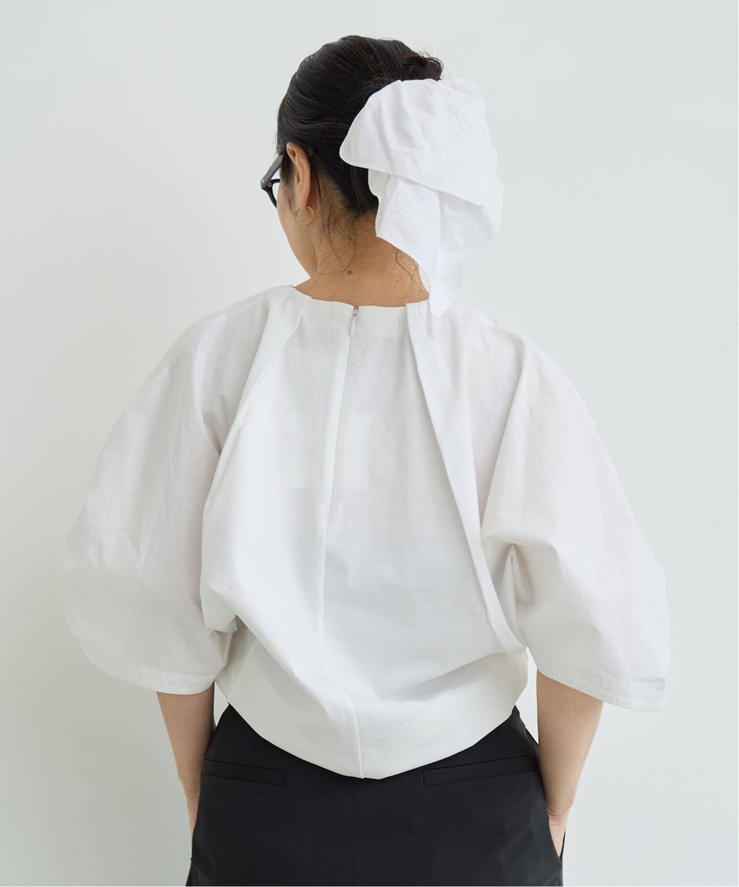 専用★IENA★HIBISCUS ショート丈プルオーバー 洗濯機洗い可》IENA LA BOUCLE タイプライターコンビプルオーバー（T