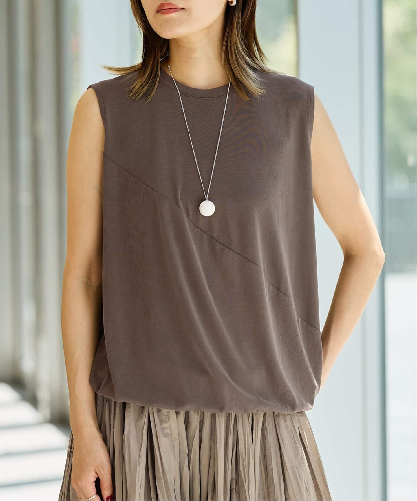 新品タグ付き　イエナラブークル　トゥルノンプルオーバー IENA LA BOUCLE ドレープカットソー（Tシャツ／カットソー）｜IENA